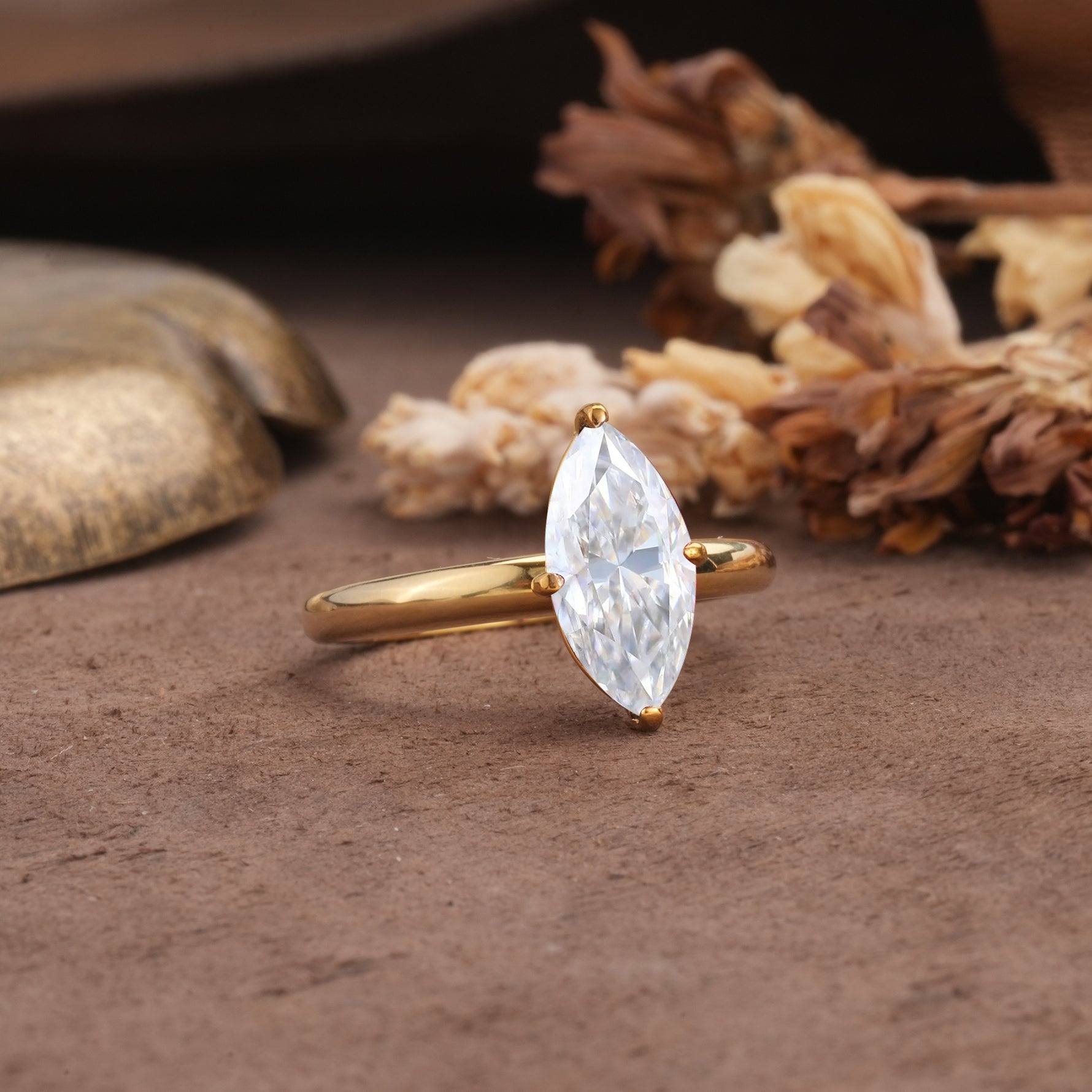 Unique and Luxurious 4-Prong Marquise Cut Moissanite Engagement Ring - Additional view