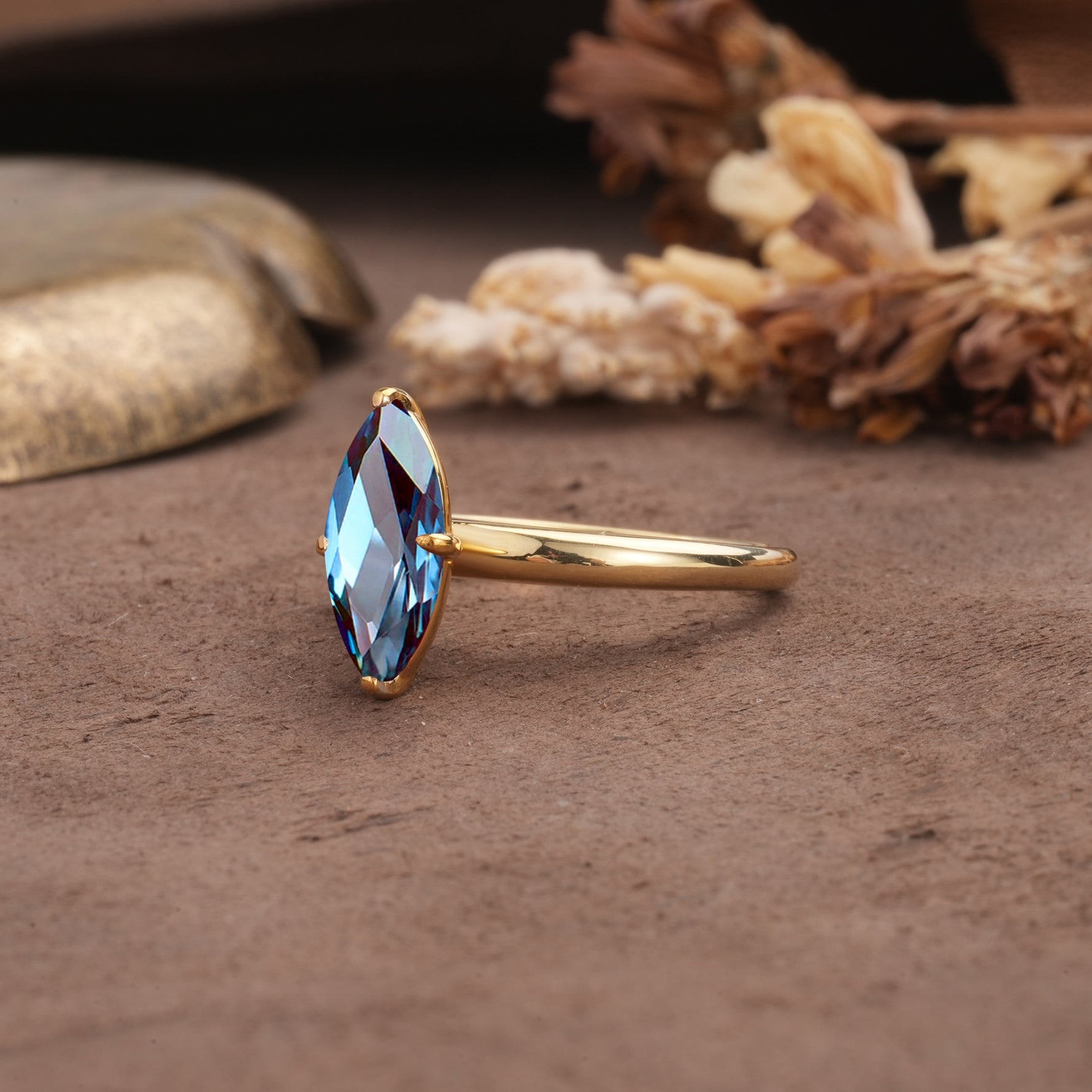 Unique and Luxurious 4-Prong Marquise Cut Alexandrite Engagement Ring - Additional view