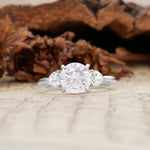 Minimalist 4-Prong Round Cut Moissanite Three Stones Wedding Ring - Additional view