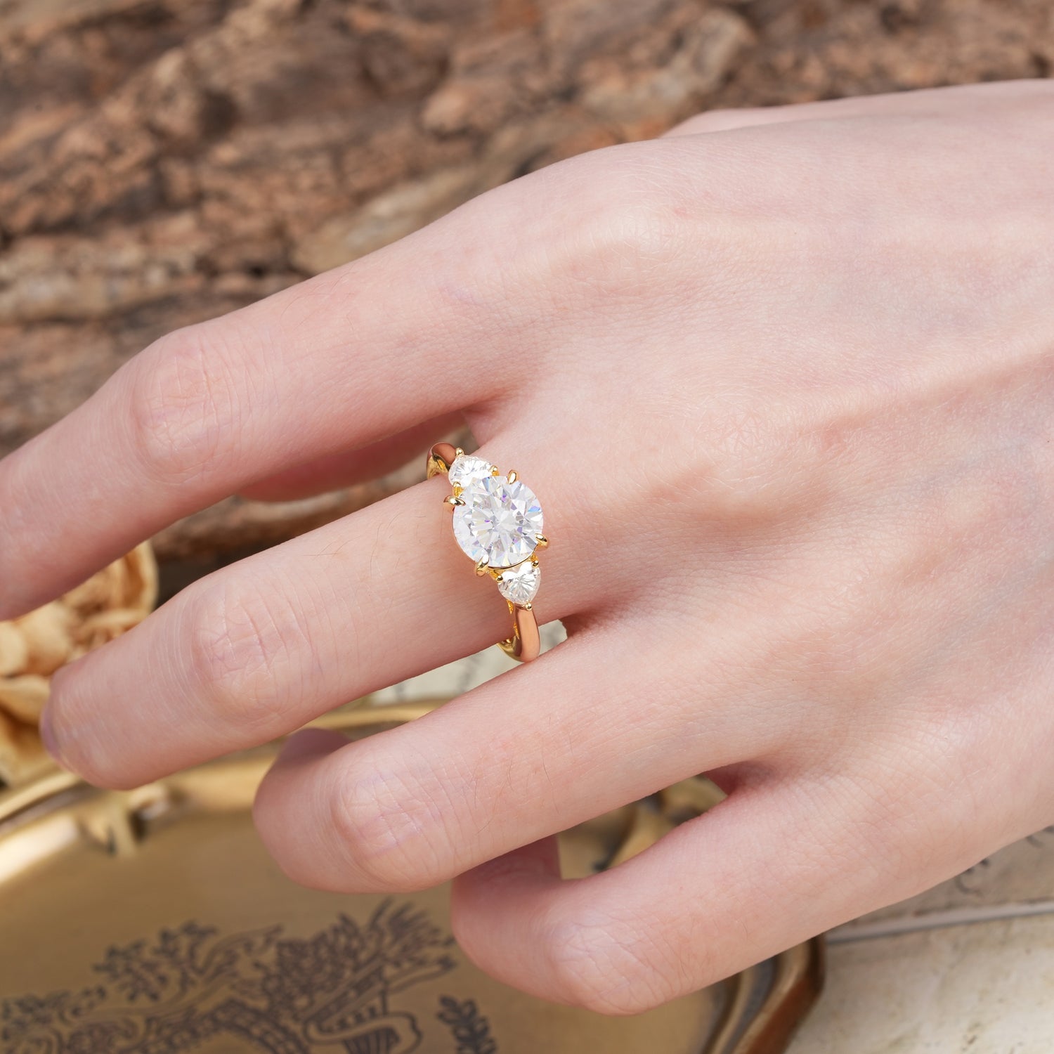 Minimalist 4-Prong Round Cut Moissanite Three Stones Wedding Ring - Additional view