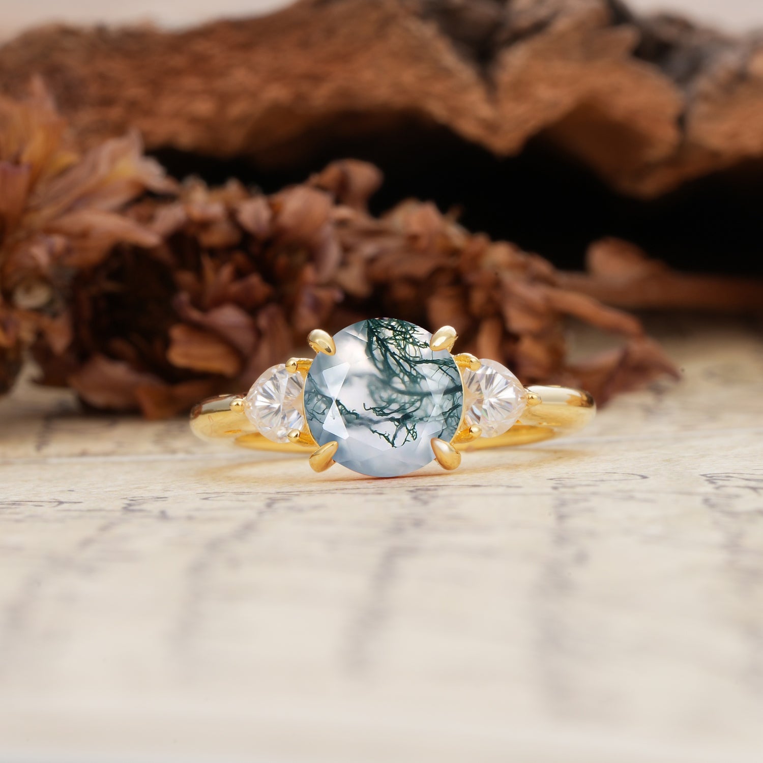 Minimalist 4-Prong Round Cut Moss Agate Three Stones Wedding Ring - Additional view