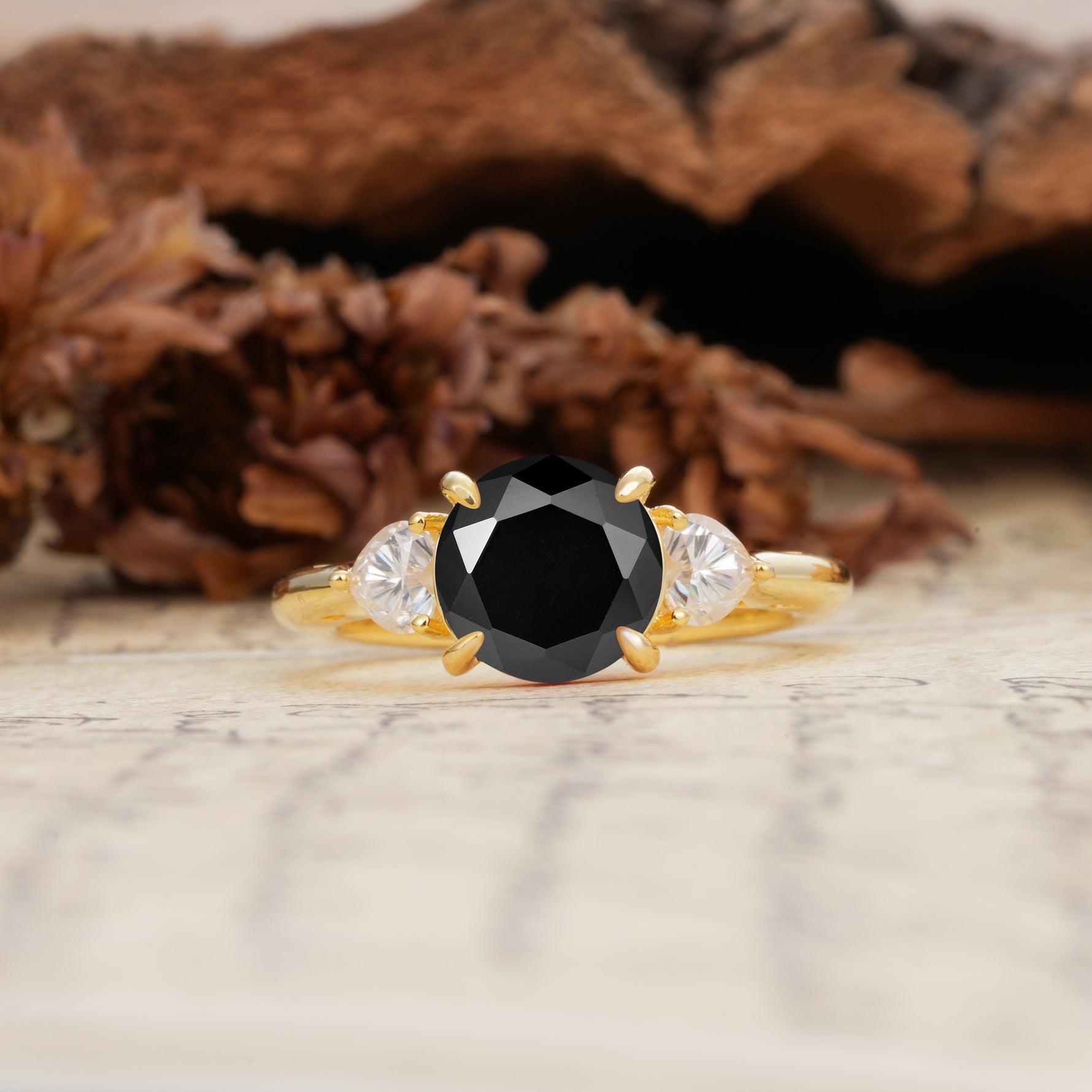 Minimalist 4-Prong Round Cut Black Onyx Three Stones Wedding Ring - Additional view