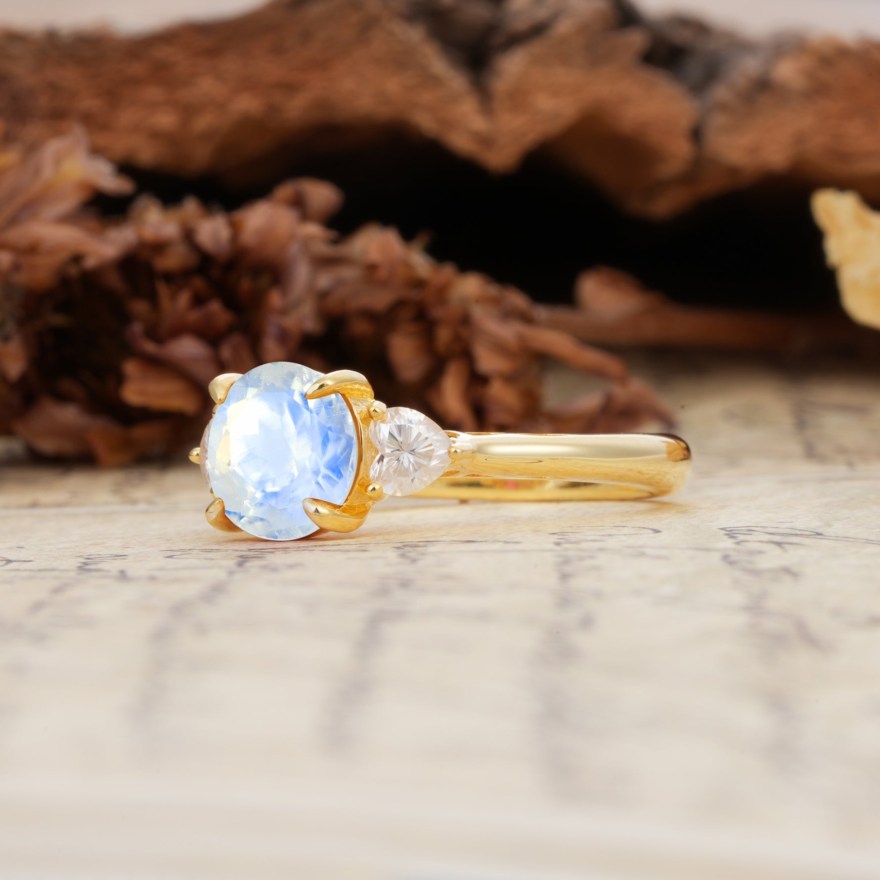 Minimalist 4-Prong Round Cut Moonstone Three Stones Wedding Ring - Additional view