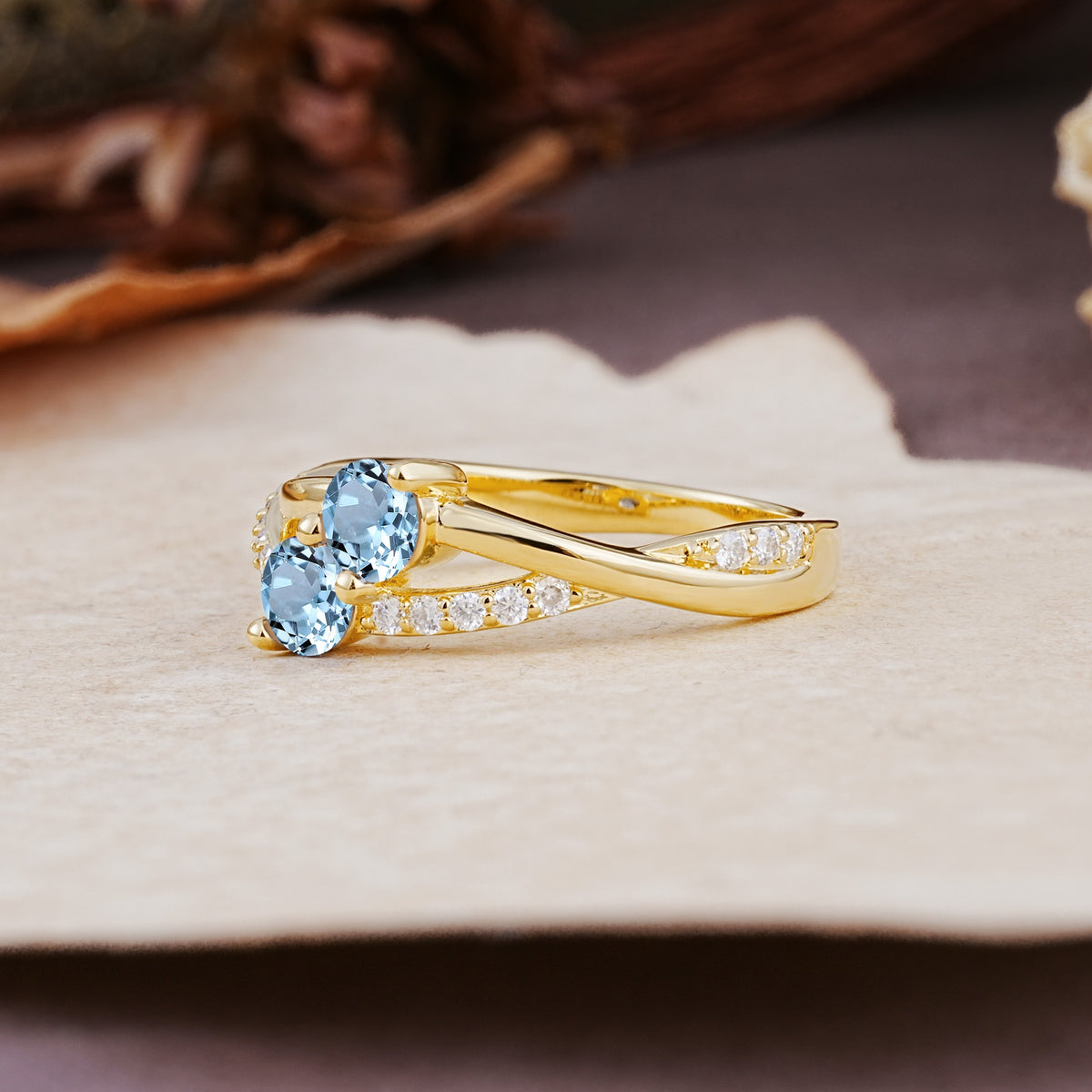 Unique Classic 3-Prong Round CutAquamarine Engagement Ring - Additional view