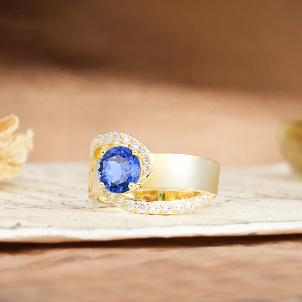 Retro-Luxe Twisted 4-Prong Round Cut Sapphire Engagement Ring - Additional view