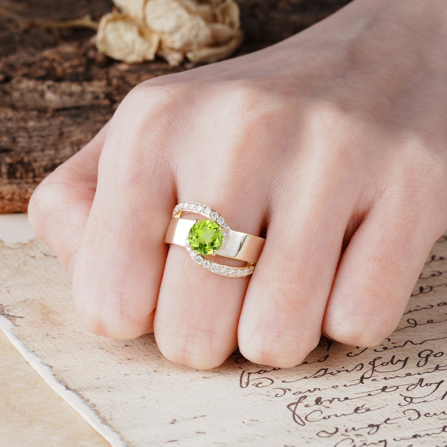Retro-Luxe Twisted 4-Prong Round Cut Peridot Engagement Ring