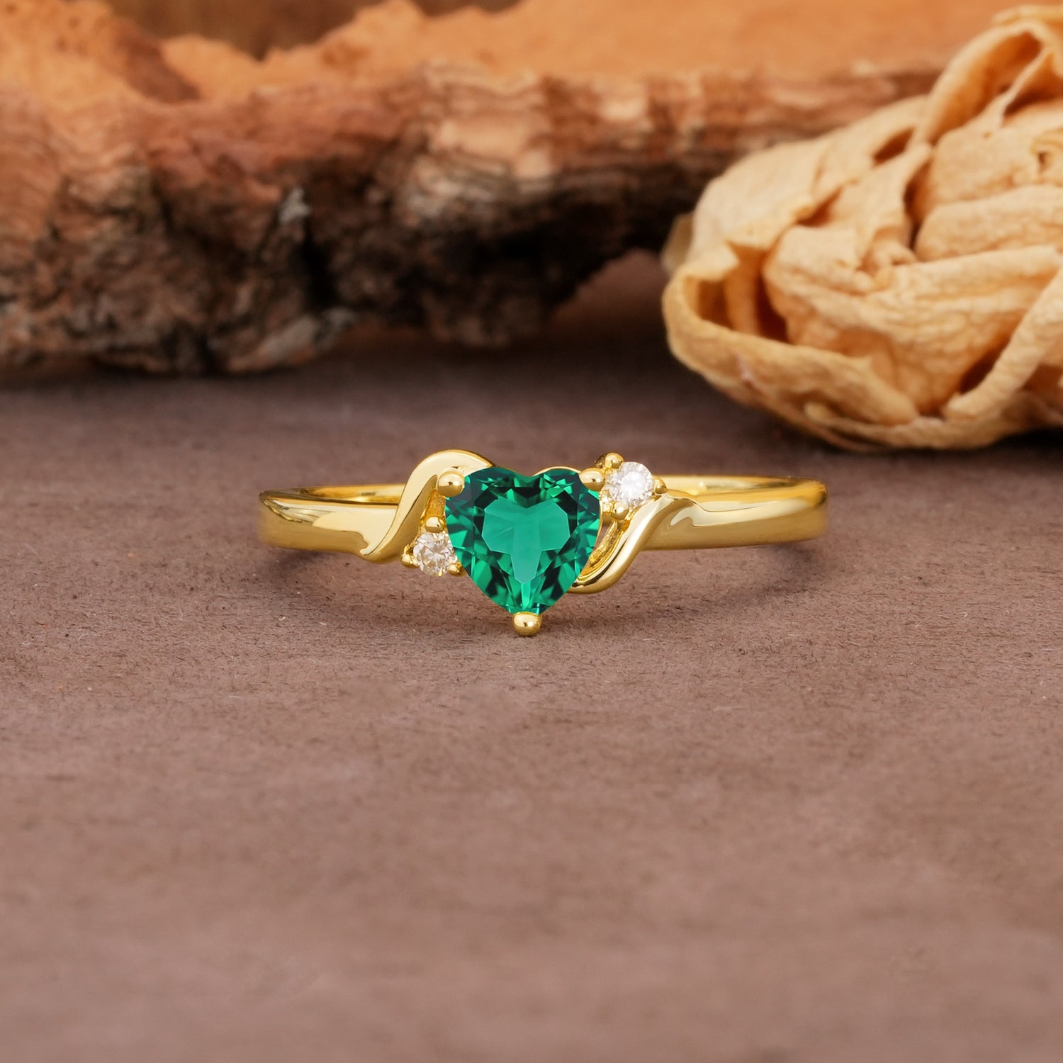 Unique Twisted 3-Prong Heart Cut Emerald Engagement Ring - Additional view