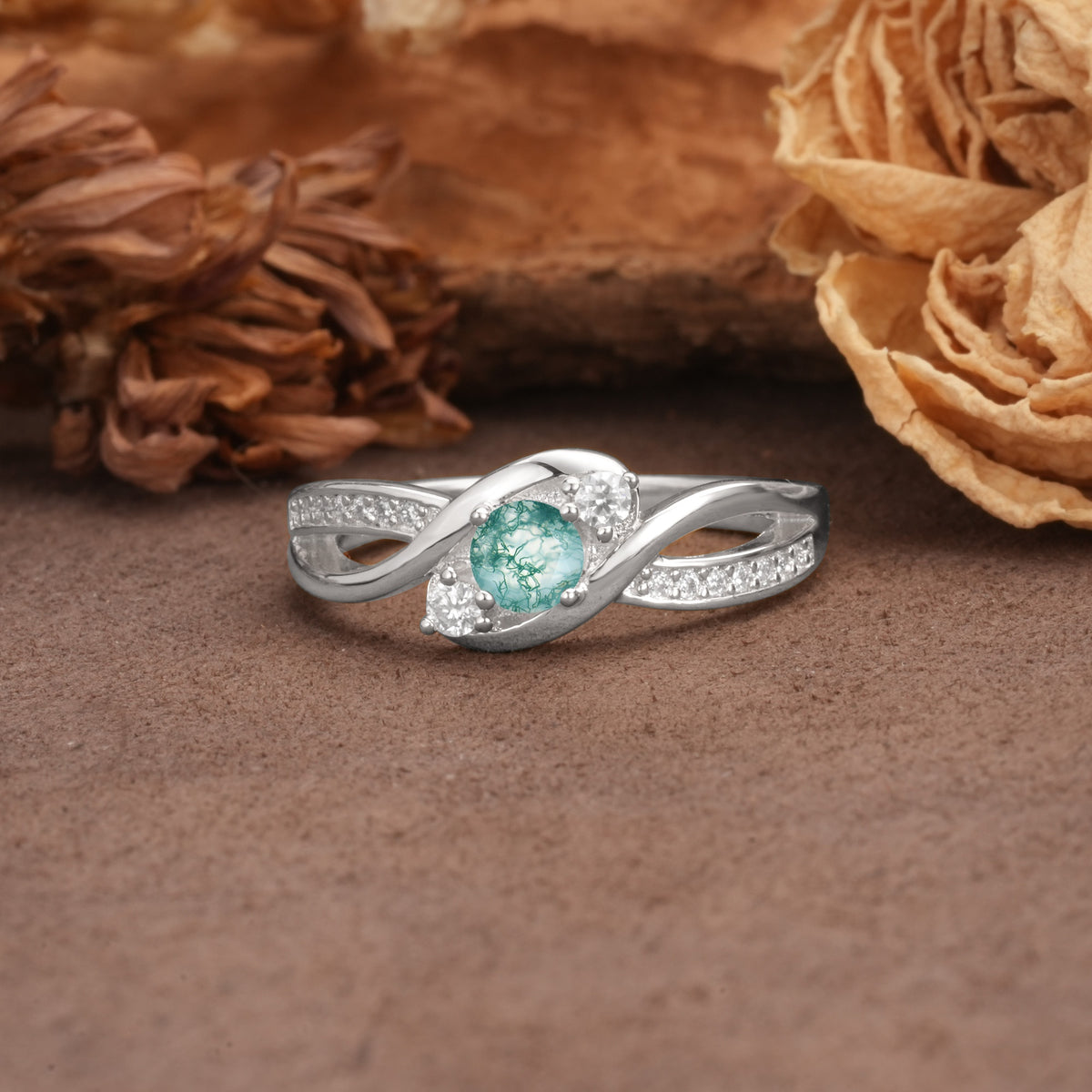 Unique, Minimalist, Twisted 4-Prong Round Cut Moss Agate Wedding Ring - Additional view