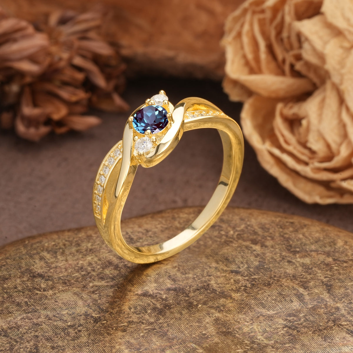 Unique, Minimalist, Twisted 4-Prong Round Cut Alexandrite Wedding Ring - Additional view