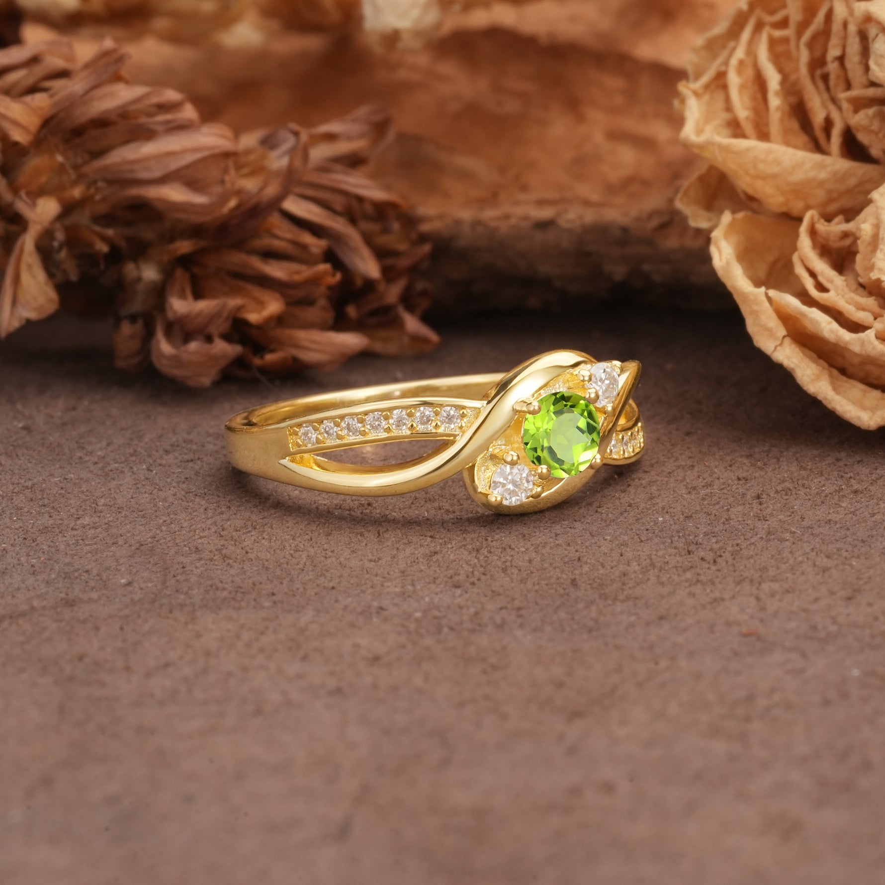 Unique, Minimalist, Twisted 4-Prong Round Cut Peridot Wedding Ring - Additional view