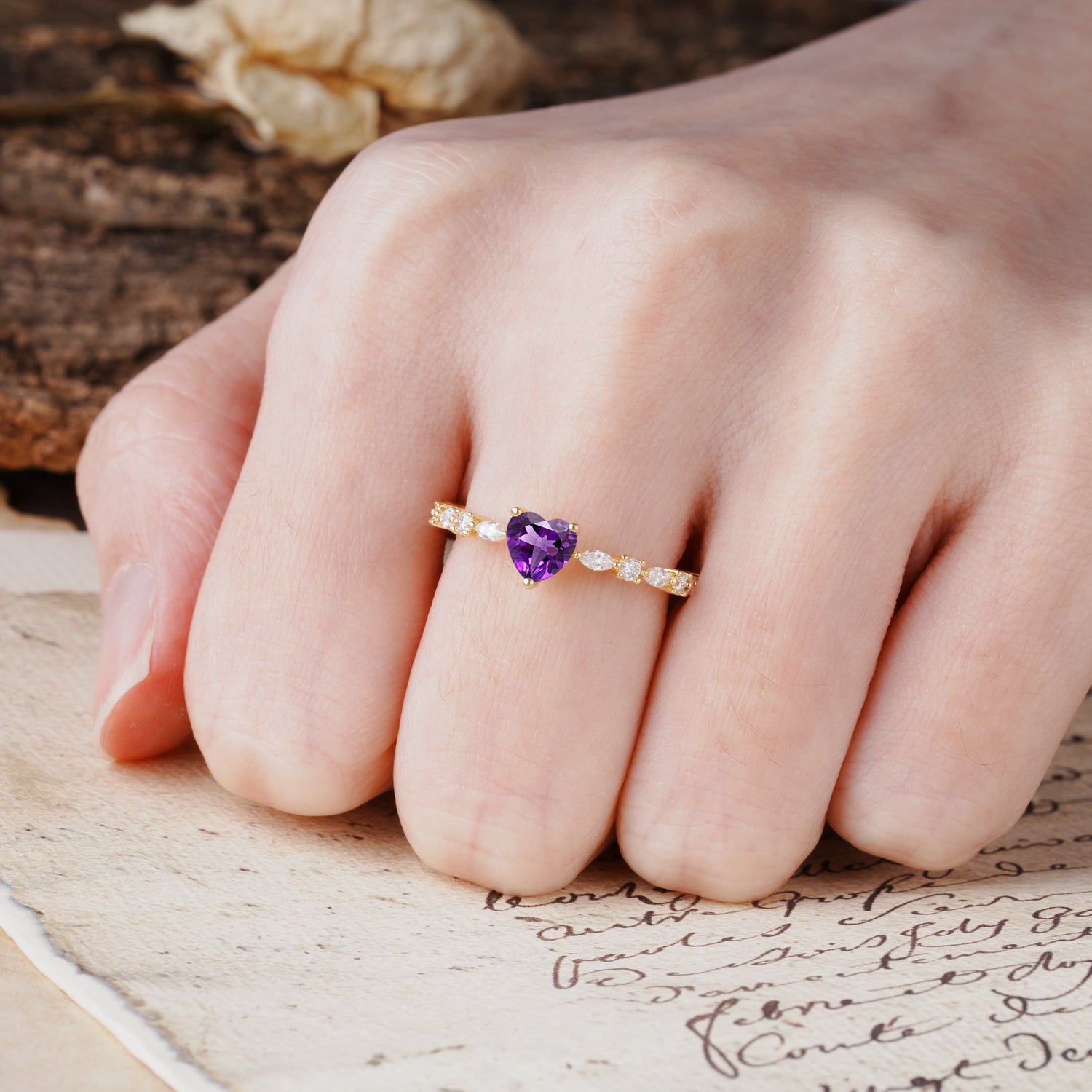 Classic & Minimalist 3-Prong Heart Cut Amethyst Engagement Ring