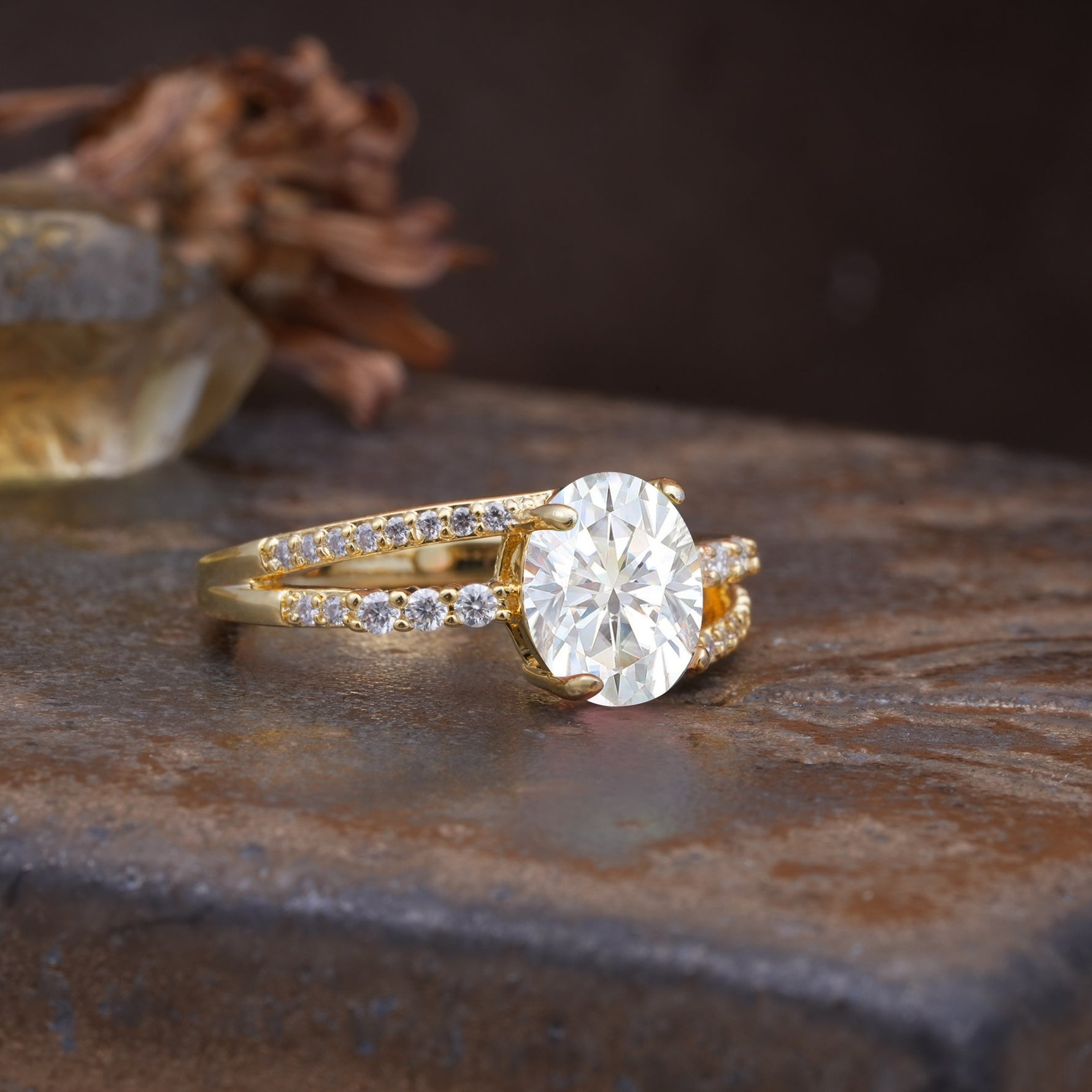 Unique, Classic, Rotating 4-Prong Oval Cut Moissanite Engagement Ring - Additional view