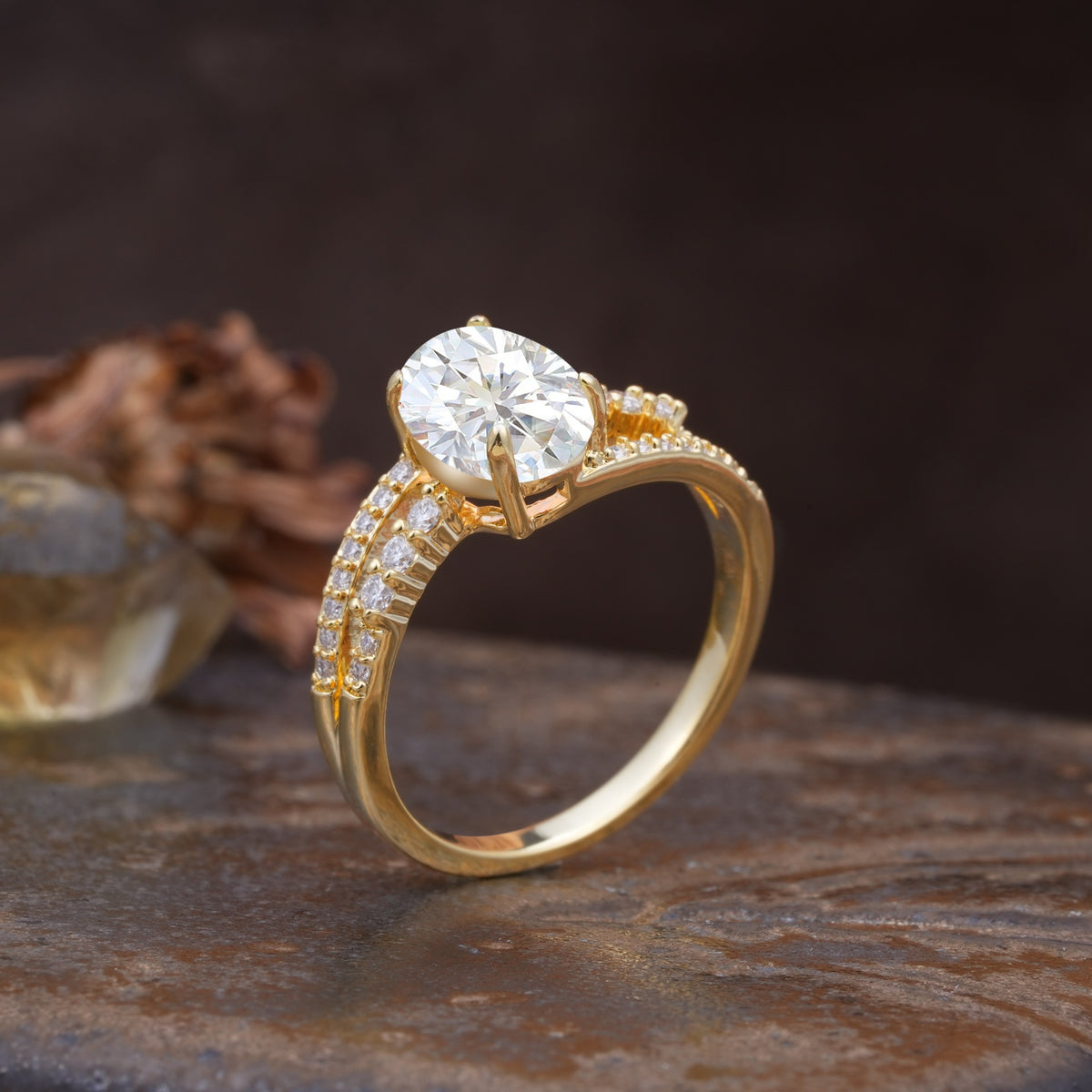 Unique, Classic, Rotating 4-Prong Oval Cut Moissanite Engagement Ring - Additional view