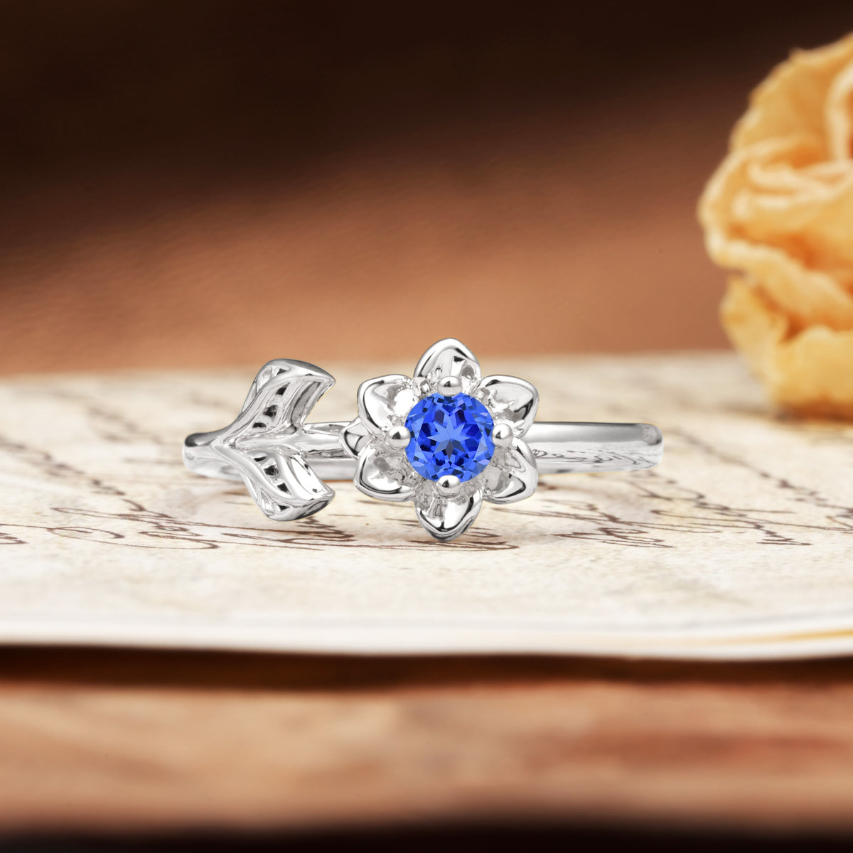 Natural-Inspired Floral Shape 4-Prong Round Cut Sapphire Engagement Ring - Additional view