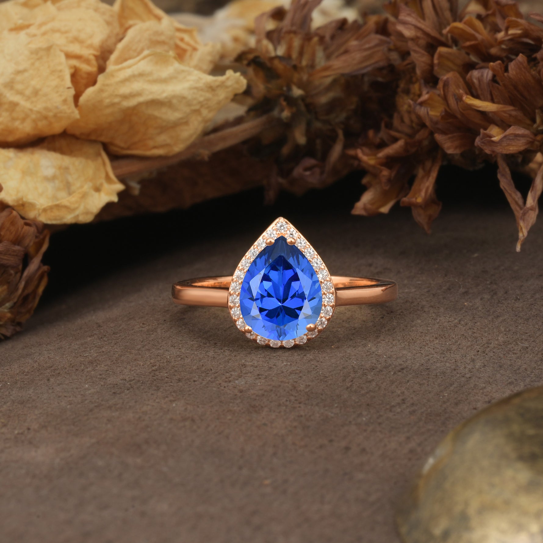 Luxurious and Unique 4-Prong Pear Cut Sapphire Engagement Ring - Additional view