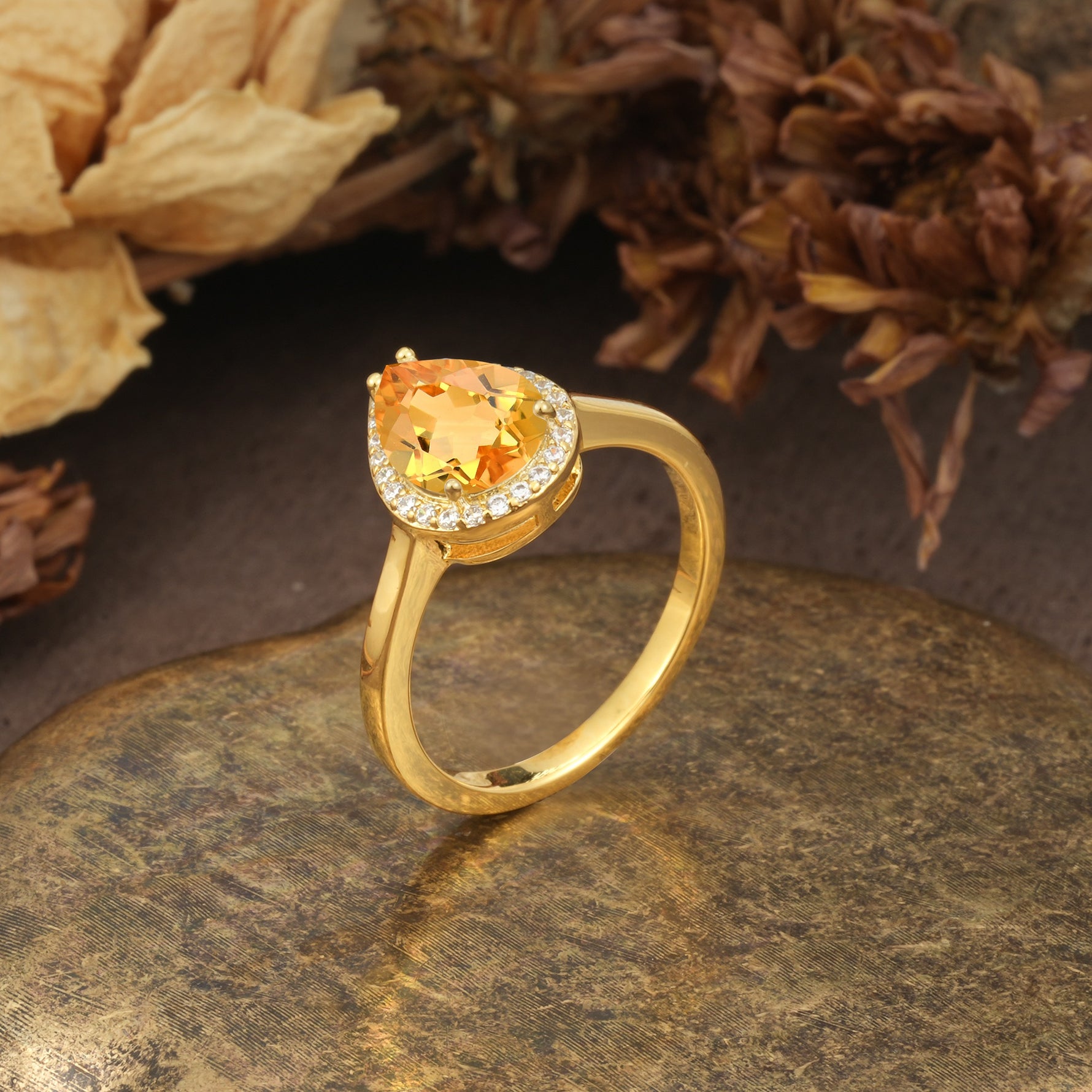 Luxurious and Unique 4-Prong Pear Cut Citrine Engagement Ring - Additional view