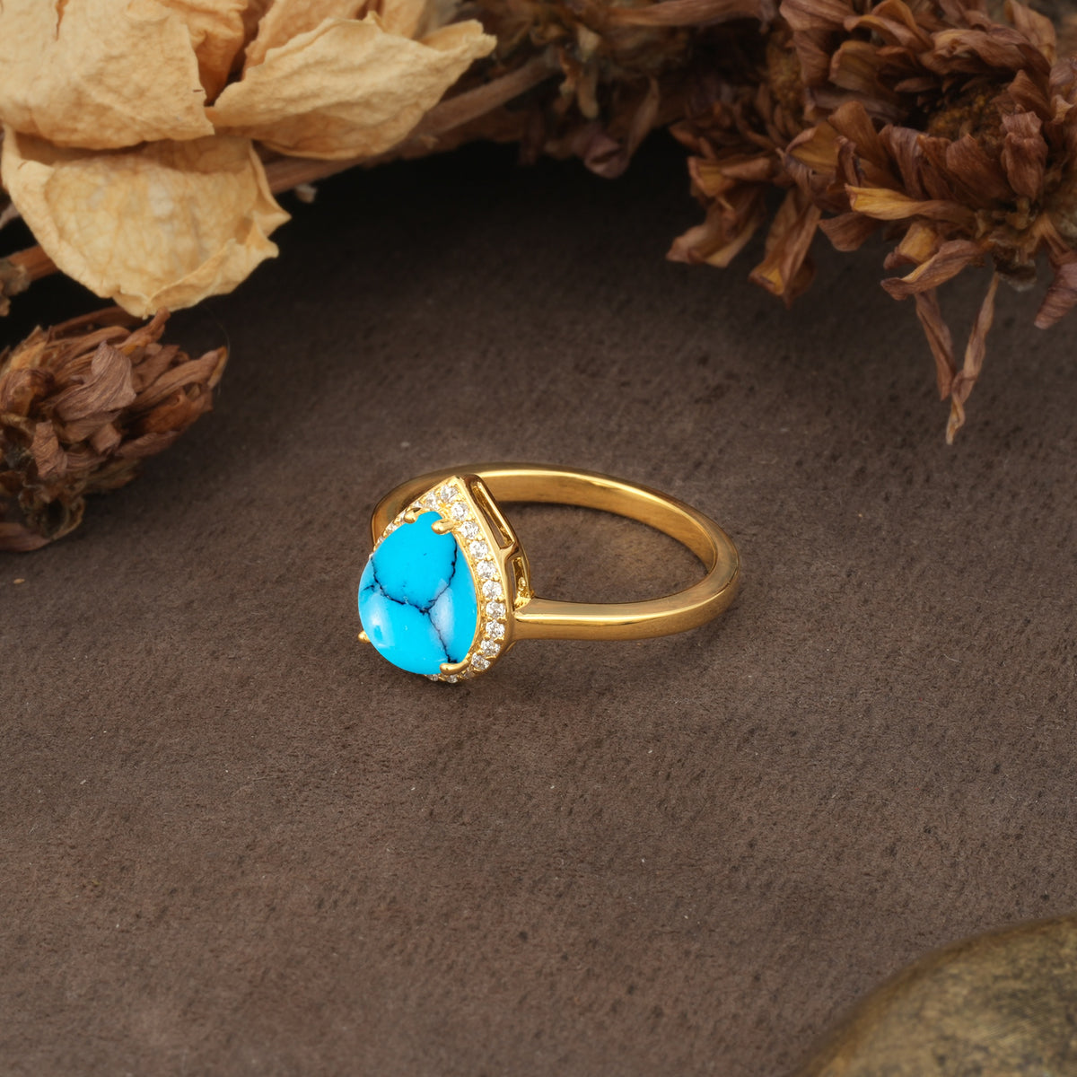 Luxurious and Unique 4-Prong Pear Cut Turquoise Engagement Ring - Additional view