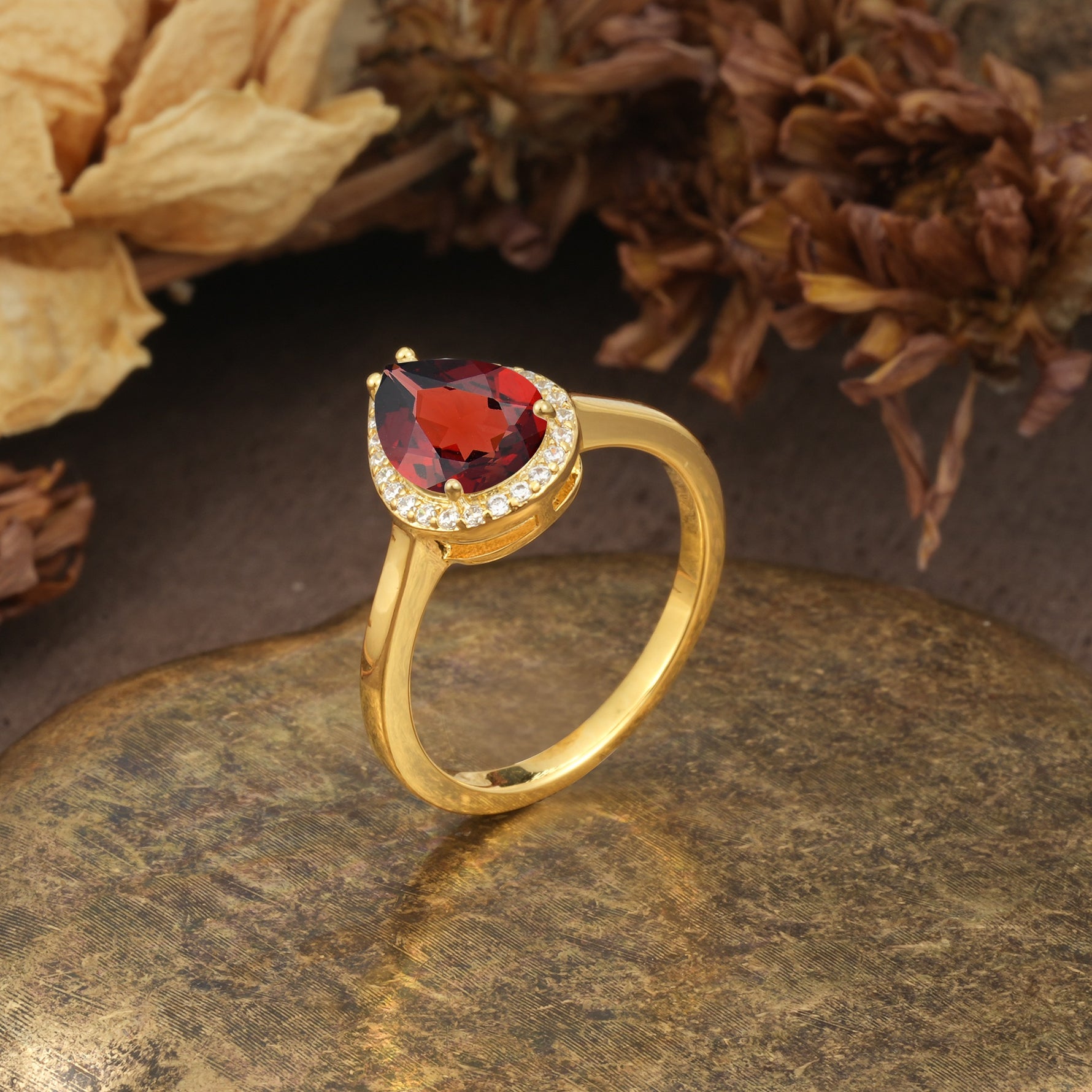 Luxurious and Unique 4-Prong Pear Cut Garnet Engagement Ring - Additional view