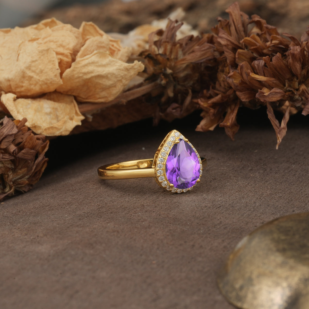 Luxurious and Unique 4-Prong Pear Cut Amethyst Engagement Ring - Additional view