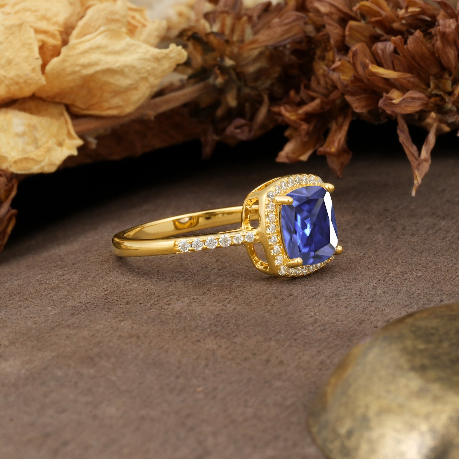 Luxurious and Unique 4-Prong Princess Cut  Tanzanite Engagement Ring - Additional view