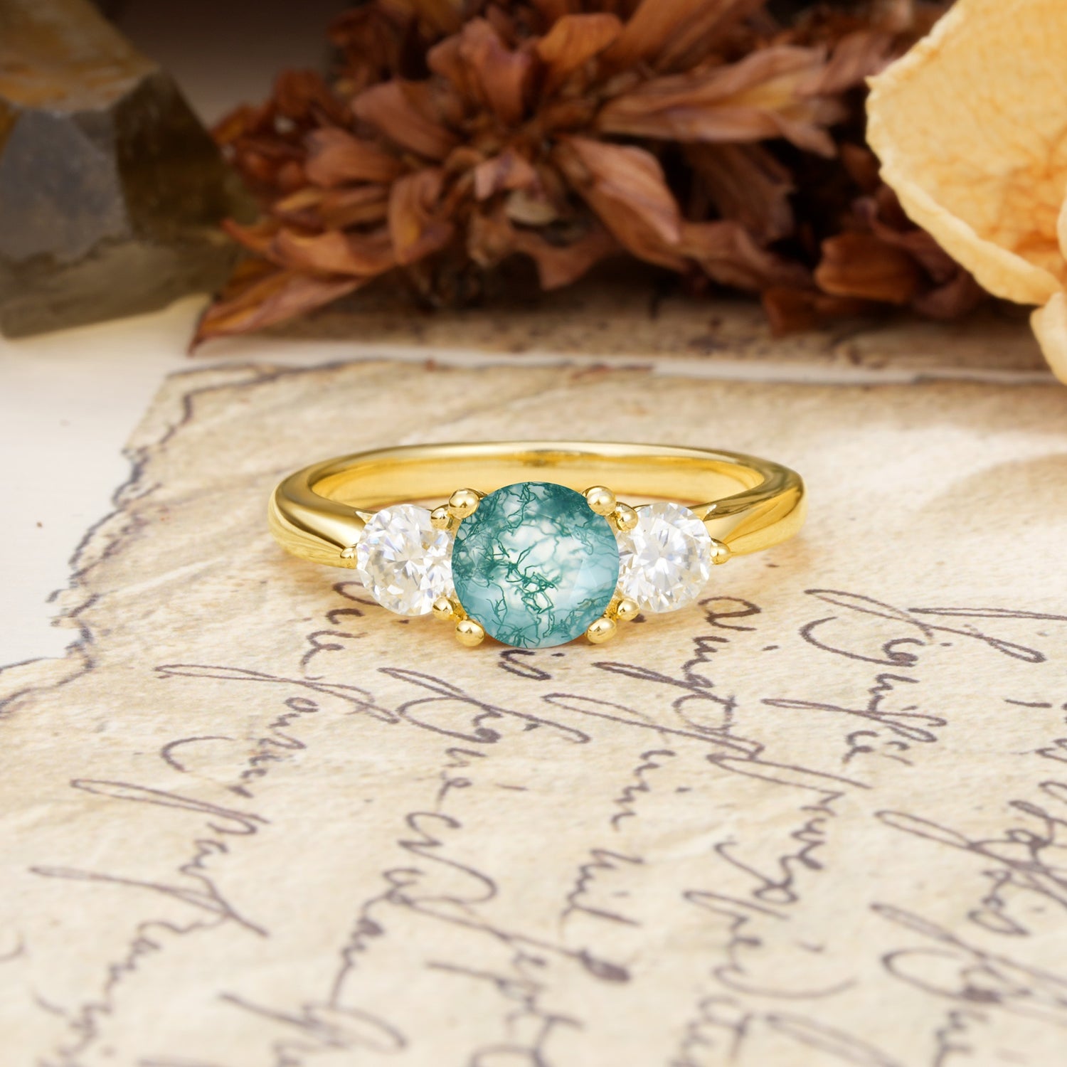 Luxurious Vintage 4 Prong Round Cut Moss Agate Three Stone Wedding Ring - Additional view