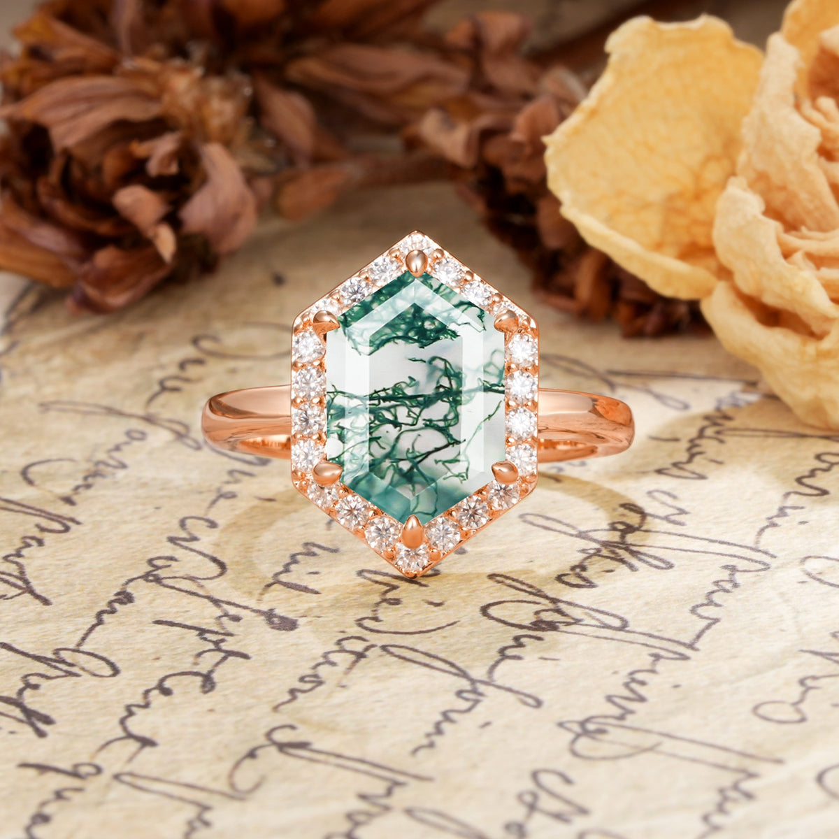 Luxurious Vintage 6-Prong Hexagonal Cut Moss Agate Engagement Ring - Additional view