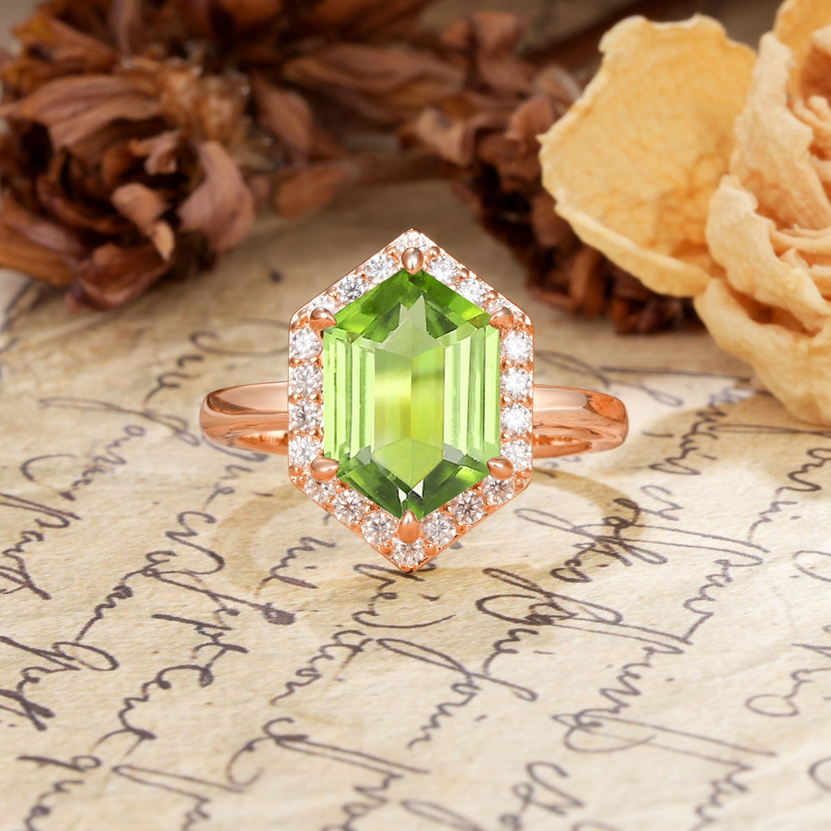Luxurious Vintage 6-Prong Hexagonal Cut Peridot Engagement Ring - Additional view