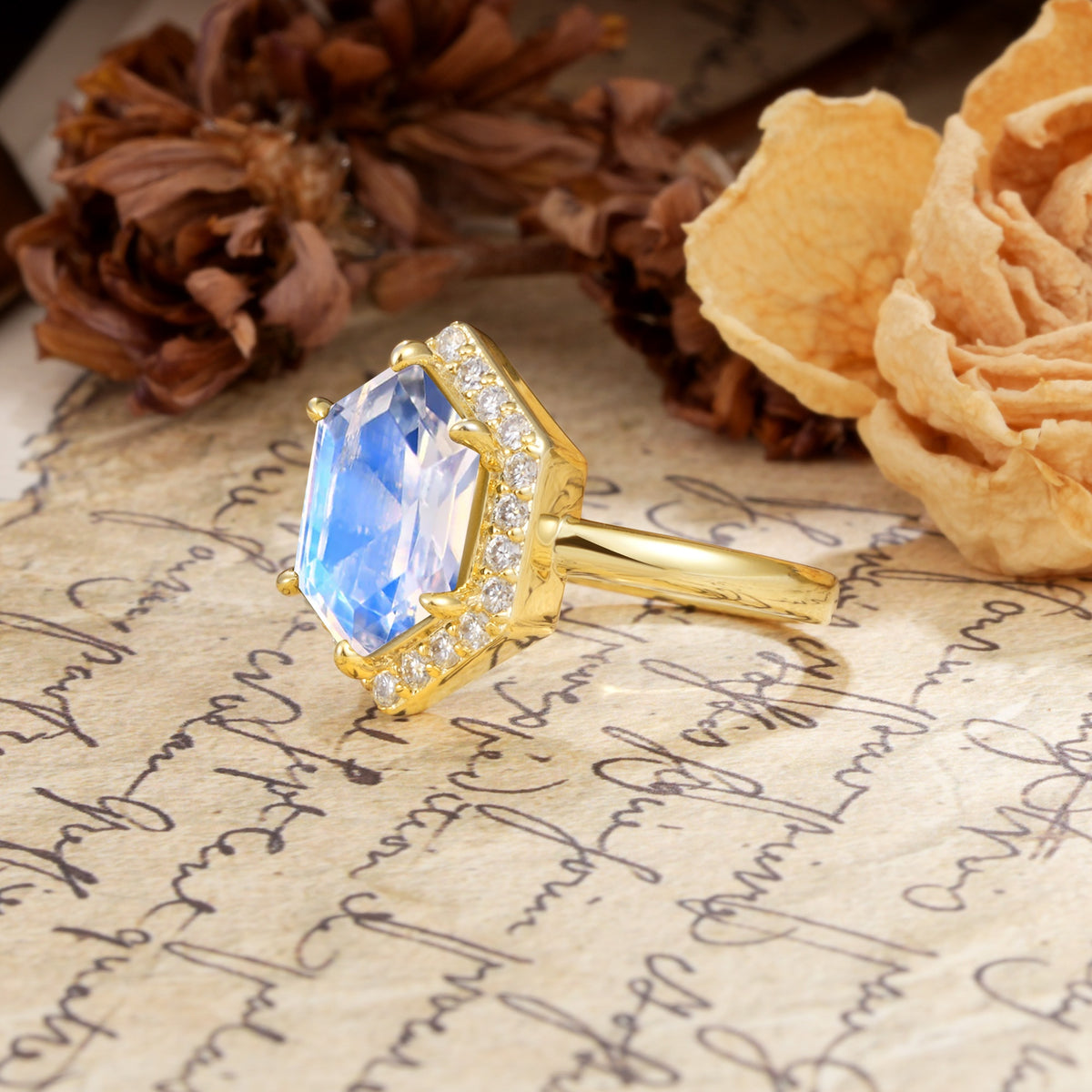 Luxurious Vintage 6-Prong Hexagonal Cut Moonstone Engagement Ring - Additional view