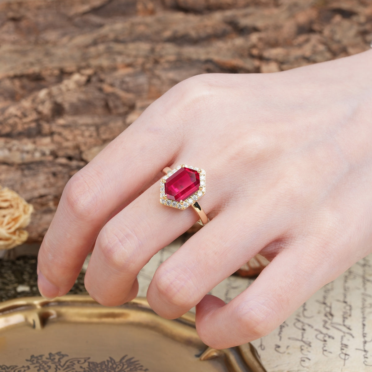 Luxurious Vintage 6-Prong Hexagonal Cut Ruby Engagement Ring - Additional view