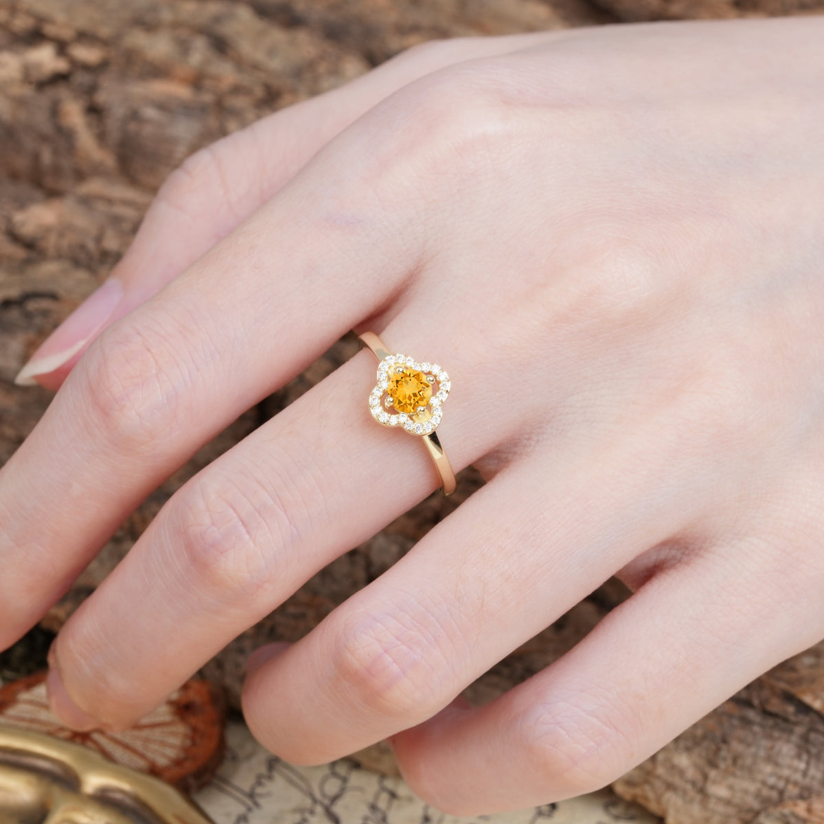 Affordable Luxury Vintage-Style 4-Prong Round Cut Floral Citrine Engagement Ring - Additional view