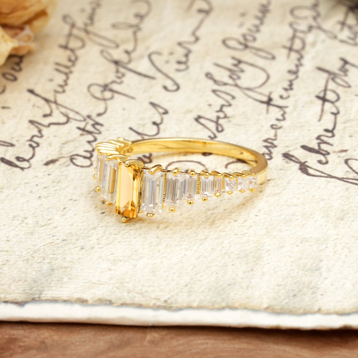 Luxurious Vintage 2-Prong Emerald Cut Citrine Wedding Ring - Additional view