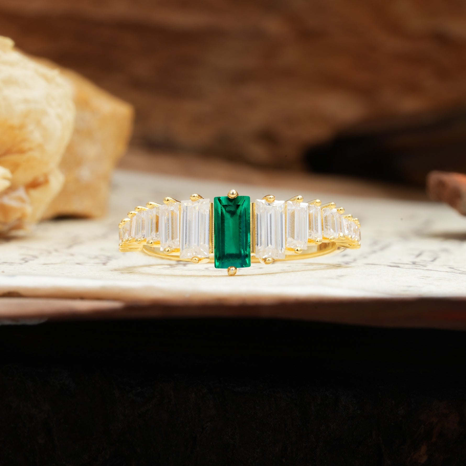 Luxurious Vintage 2-Prong Emerald Cut Emerald Wedding Ring - Additional view