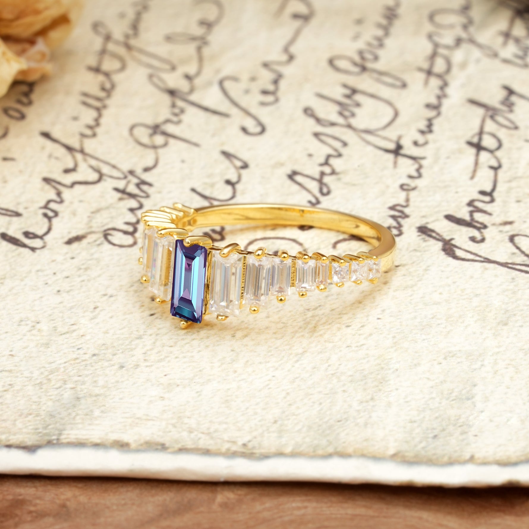 Luxurious Vintage 2-Prong Emerald Cut Alexandrite Wedding Ring - Additional view