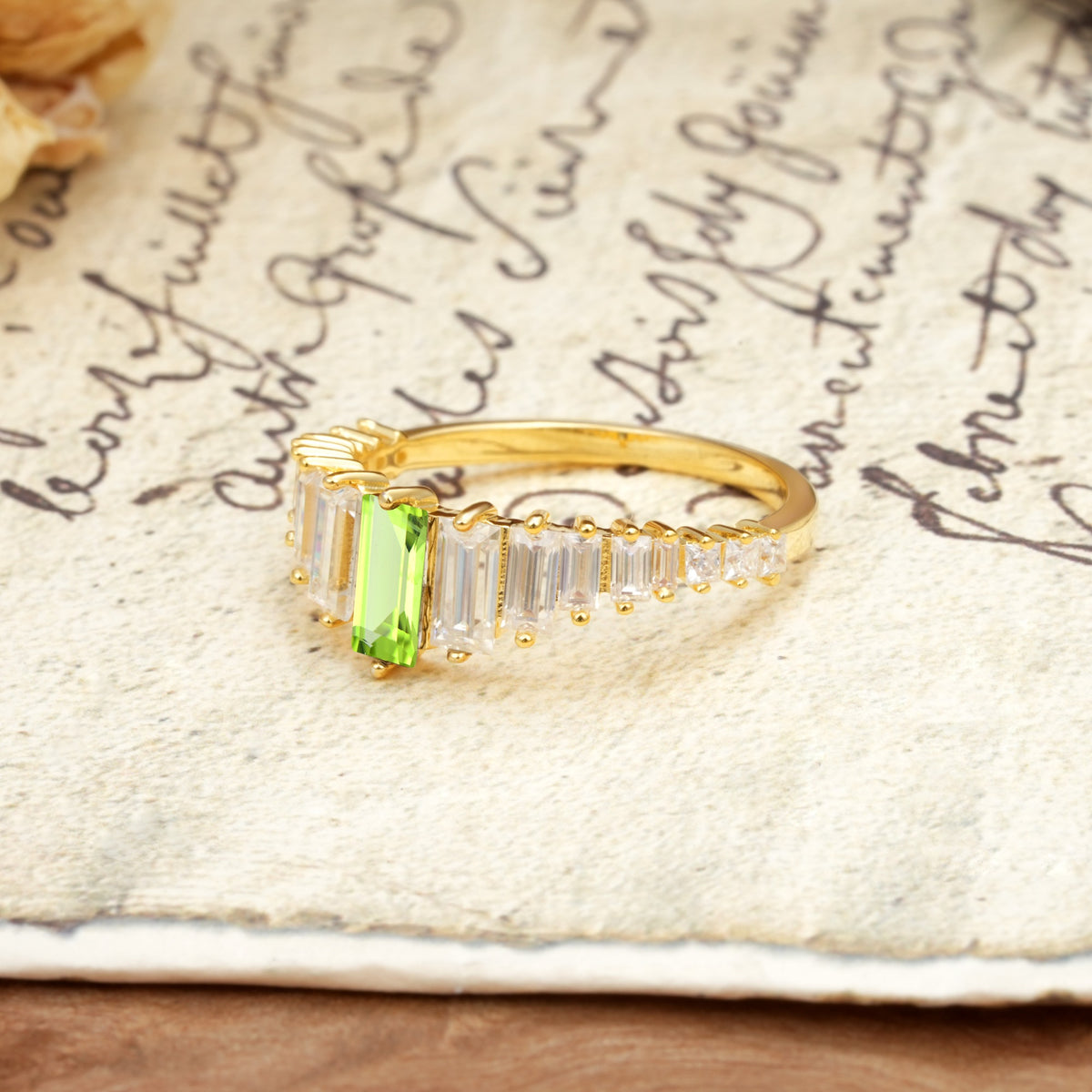 Luxurious Vintage 2-Prong Emerald Cut Peridot Wedding Ring - Additional view