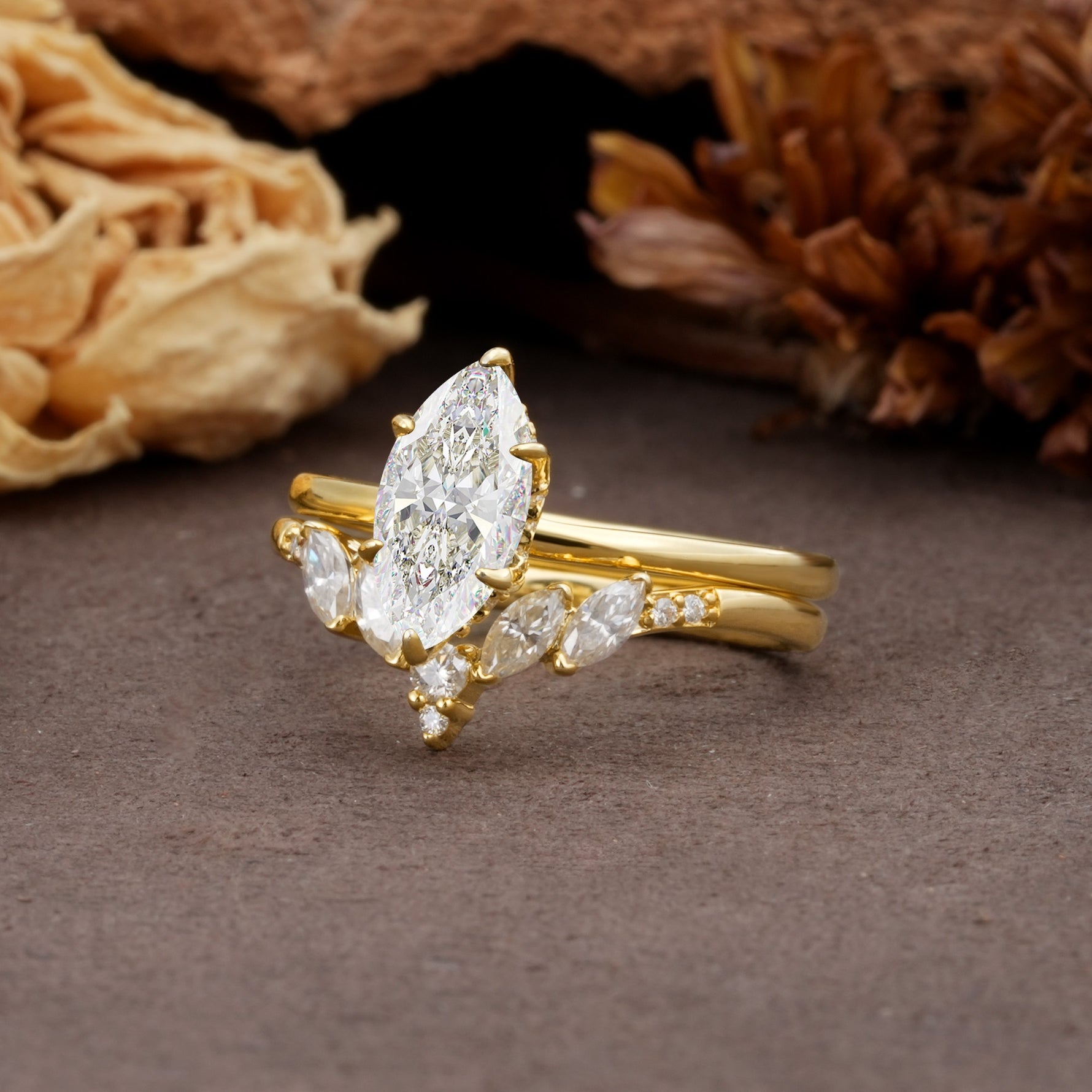 Luxurious Vintage 6-Prong Marquise Cut Moissanite Bridal Ring Set - Rose-Gold