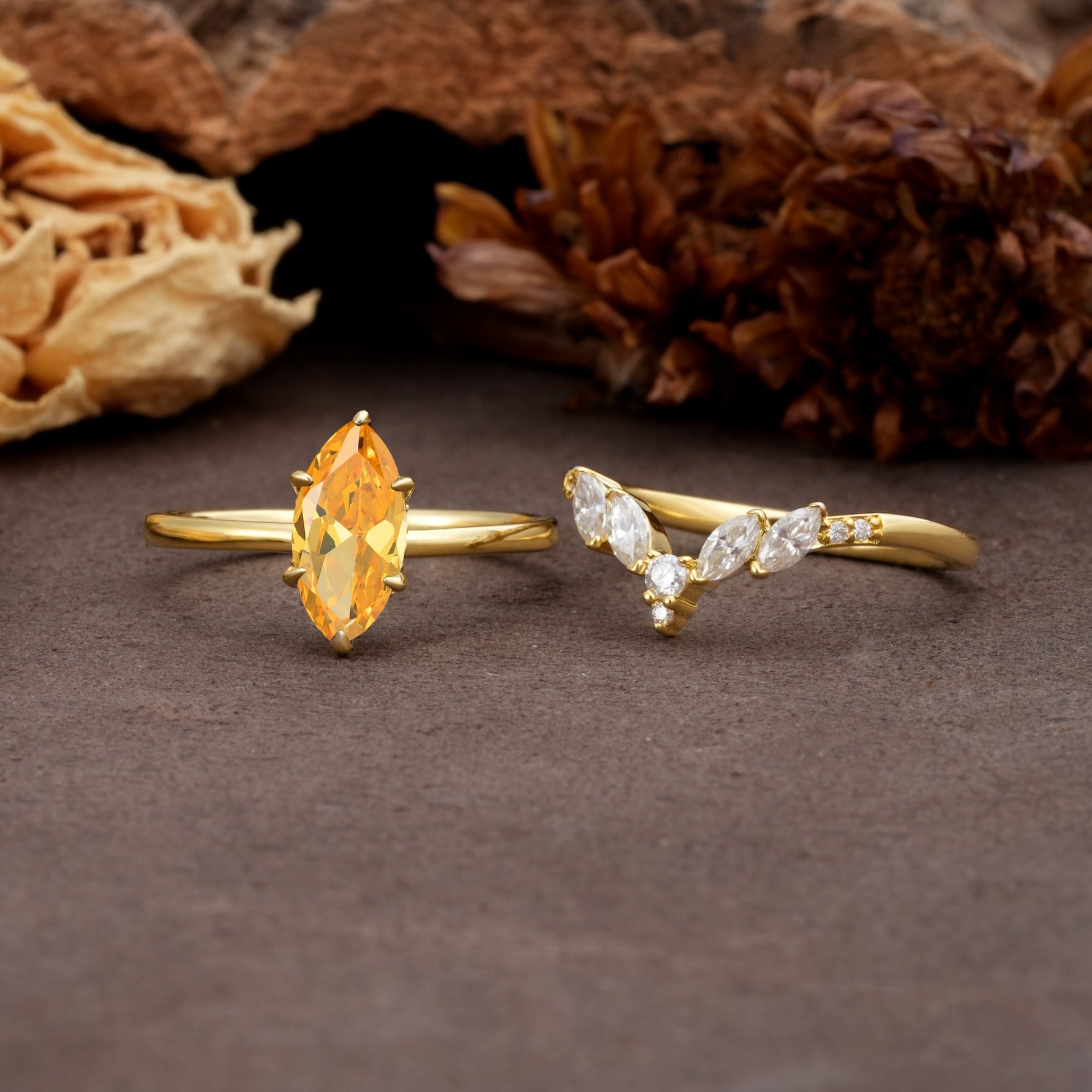 Luxurious Vintage 6-Prong Marquise Cut Citrine Bridal Ring Set - Additional view