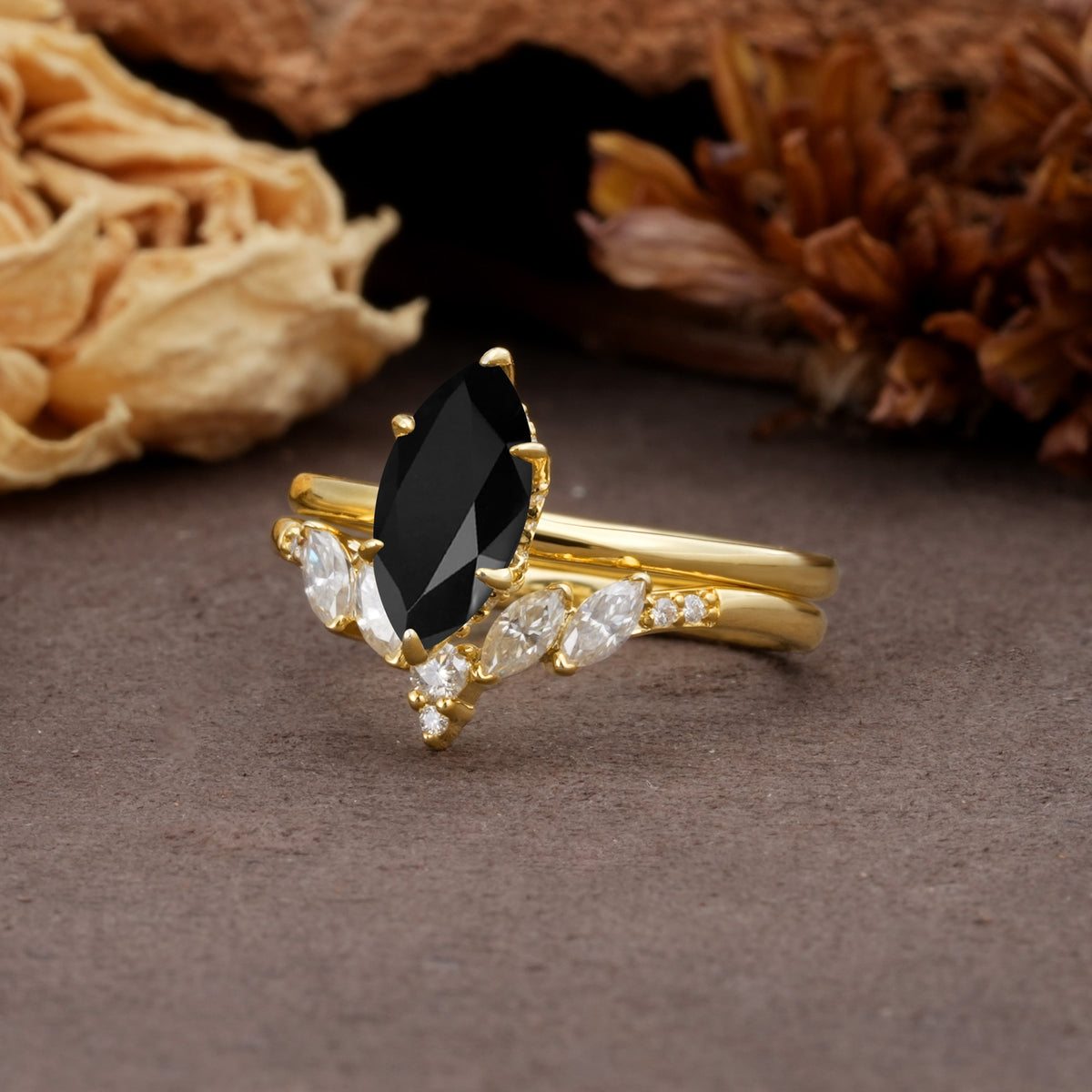 Luxurious Vintage 6-Prong Marquise Cut Black Onyx Bridal Ring Set - Rose-Gold