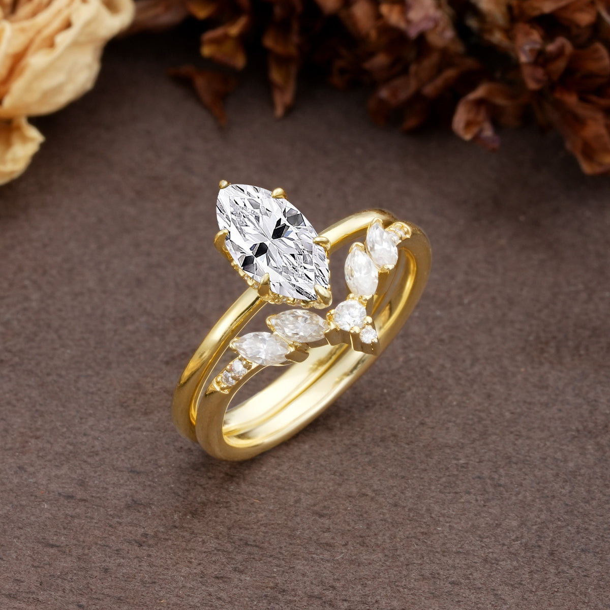 Luxurious Vintage 6-Prong Marquise Cut Lab Diamond Bridal Ring Set - White-Gold