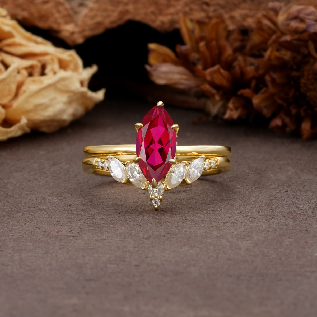 Luxurious Vintage 6-Prong Marquise Cut Ruby Bridal Ring Set - Yellow-Gold