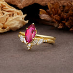 Luxurious Vintage 6-Prong Marquise Cut Ruby Bridal Ring Set - Rose-Gold