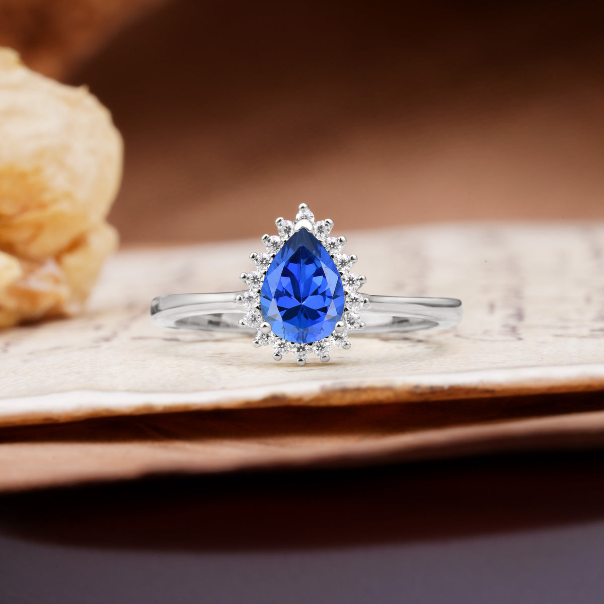 Classic Unique Luxury 4-Prong Oval Cut Sapphire Engagement Ring - Additional view