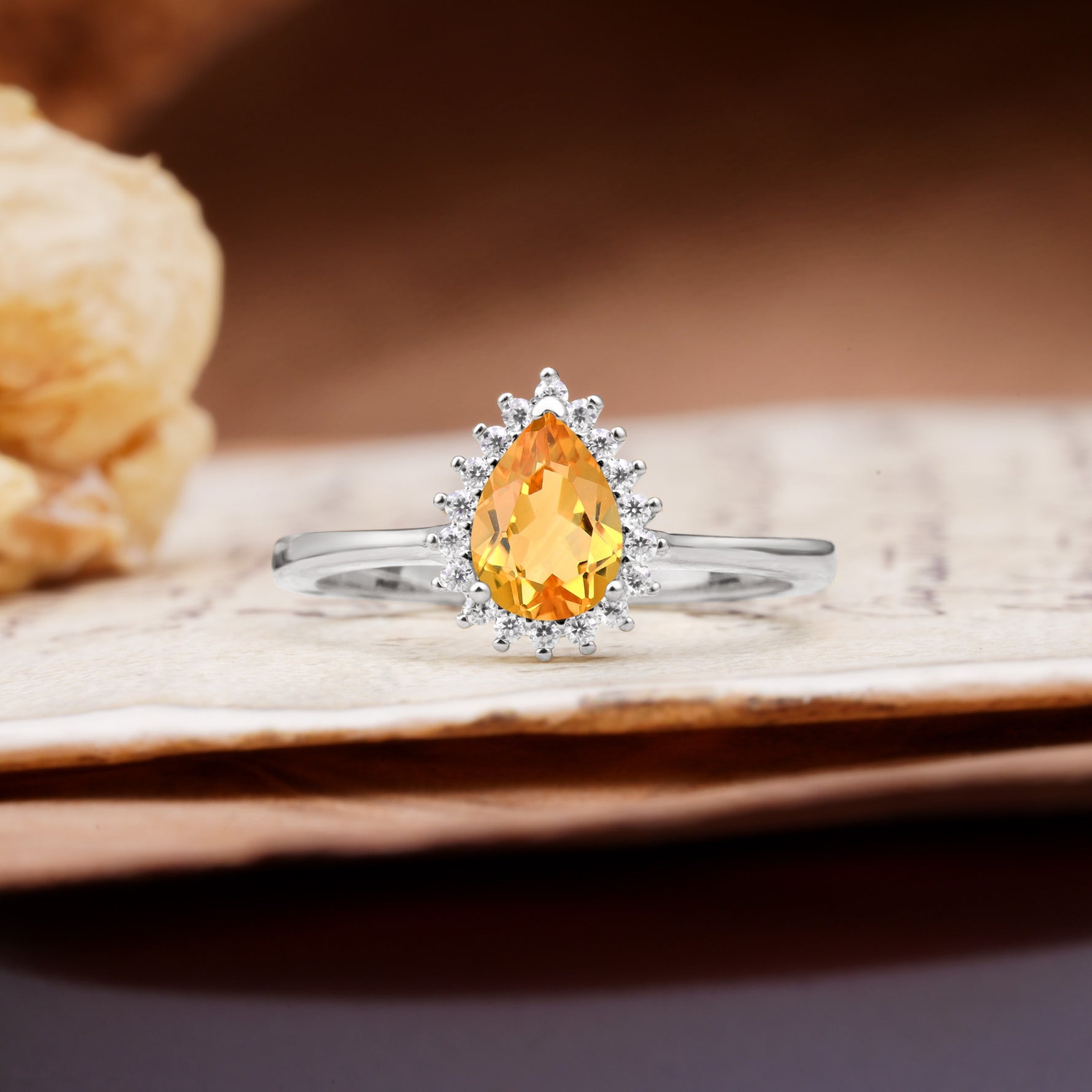 Classic Unique Luxury 4-Prong Oval Cut Citrine Engagement Ring - Additional view