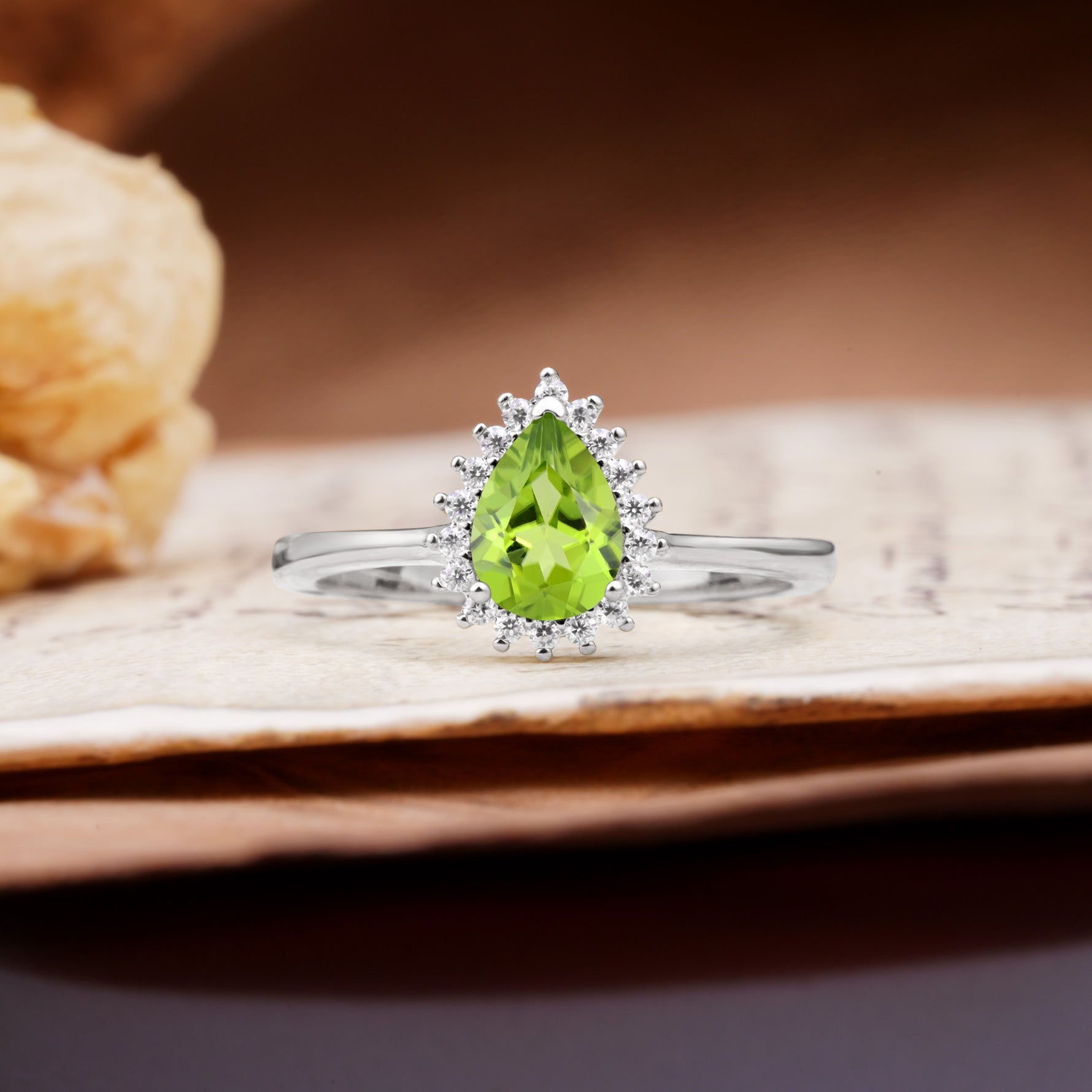 Classic Unique Luxury 4-Prong Oval Cut Peridot Engagement Ring - Additional view