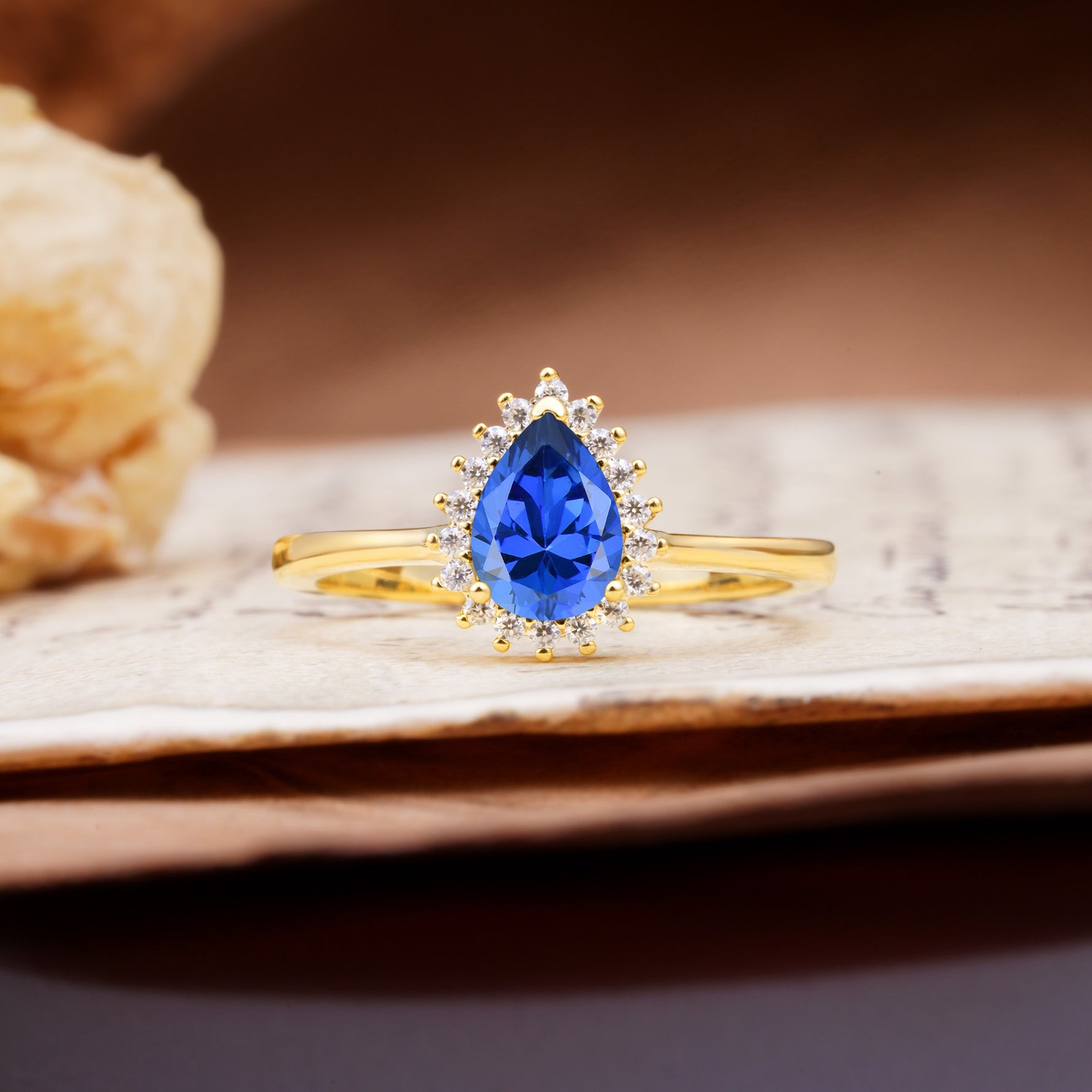 Classic Unique Luxury 4-Prong Oval Cut Sapphire Engagement Ring - Additional view