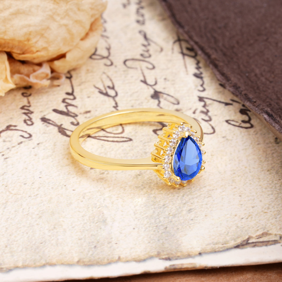 Classic Unique Luxury 4-Prong Oval Cut Sapphire Engagement Ring - Additional view