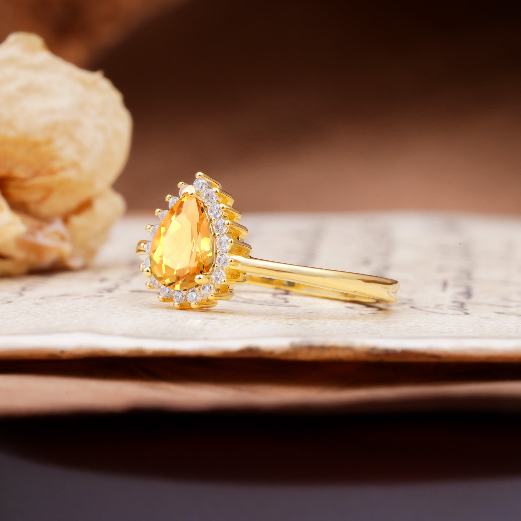 Classic Unique Luxury 4-Prong Oval Cut Citrine Engagement Ring - Additional view