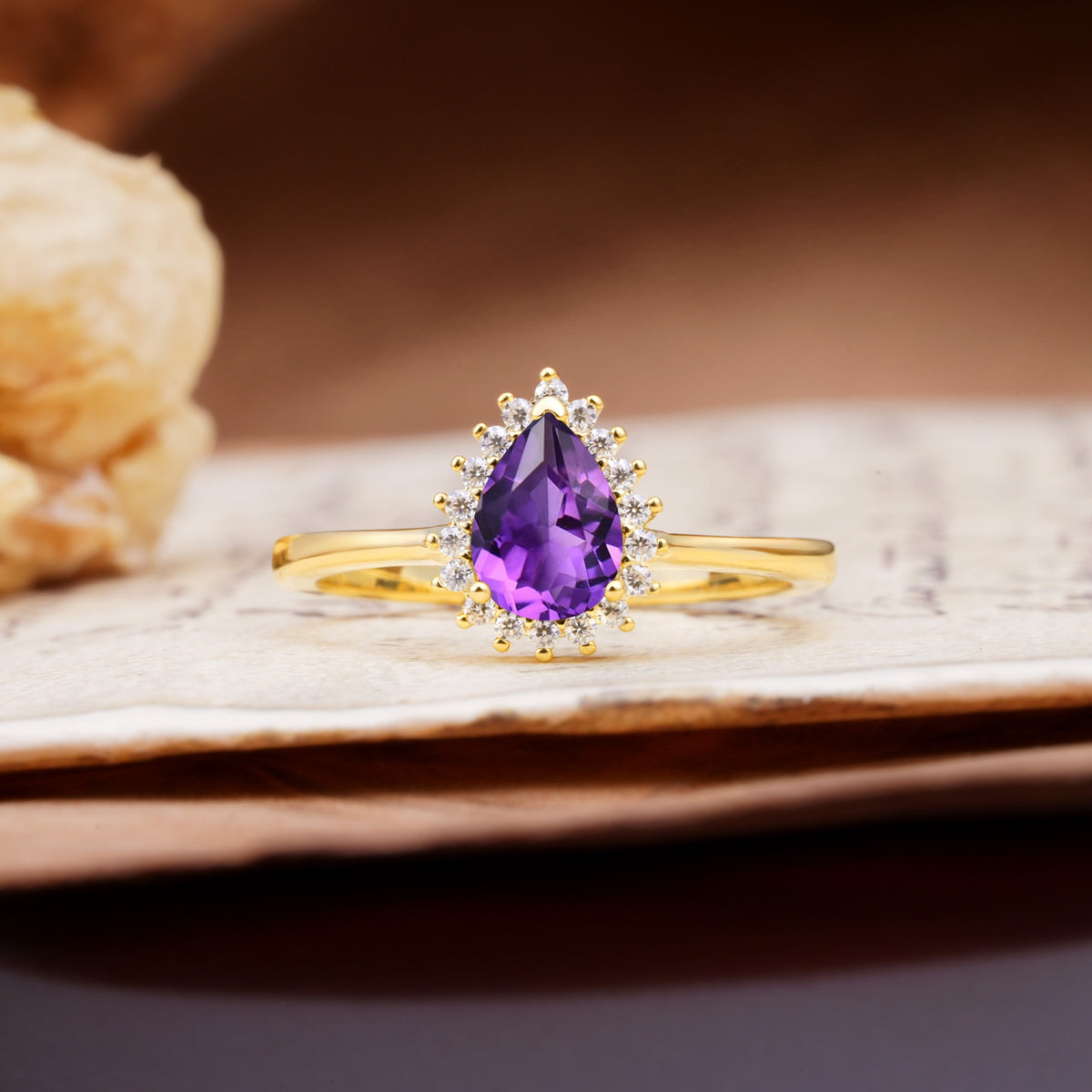 Classic Unique Luxury 4-Prong Oval Cut Amethyst Engagement Ring - Additional view