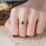 Classic Unique Luxury 4-Prong Oval Cut Emerald Engagement Ring - Additional view