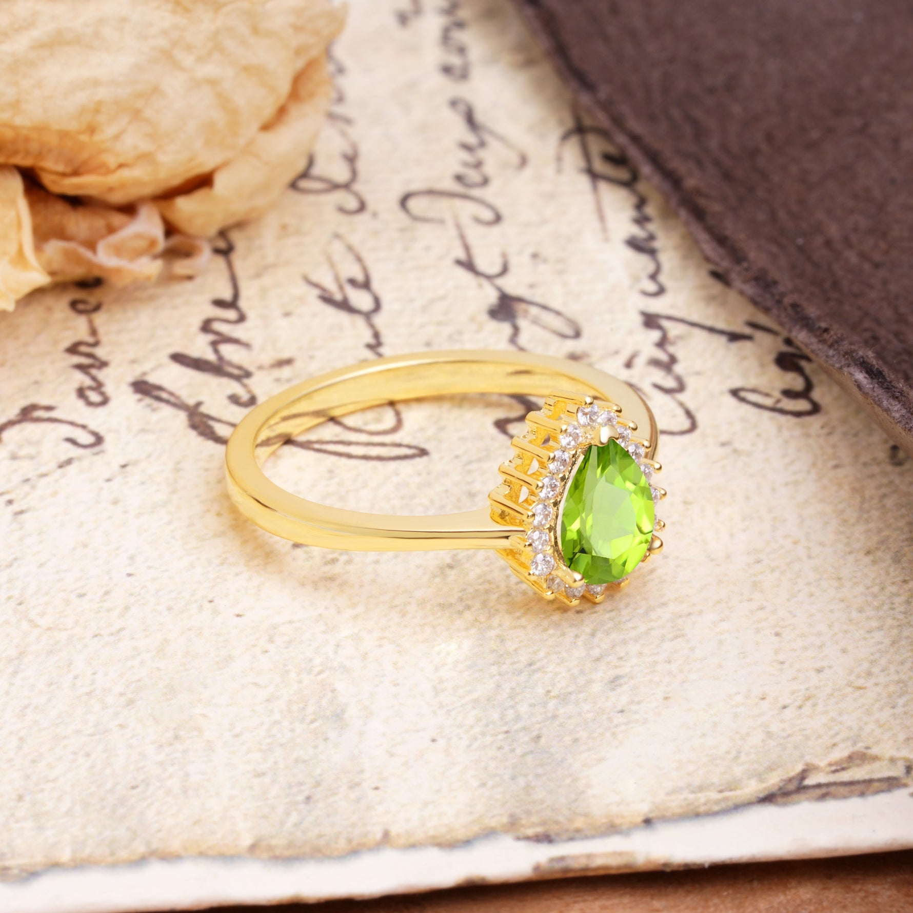 Classic Unique Luxury 4-Prong Oval Cut Peridot Engagement Ring - Additional view