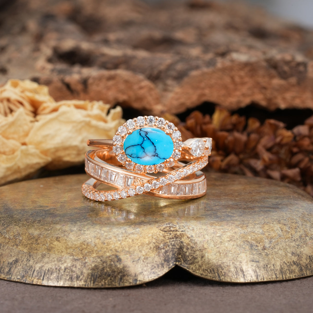 Vintage-Luxury Entwined 4-Prong Oval Cut Turquoise Engagement Ring - Additional view